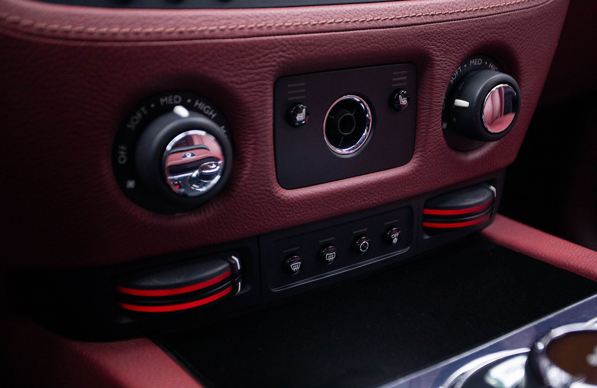 Rolls-Royce Ghost 2011 car image #19