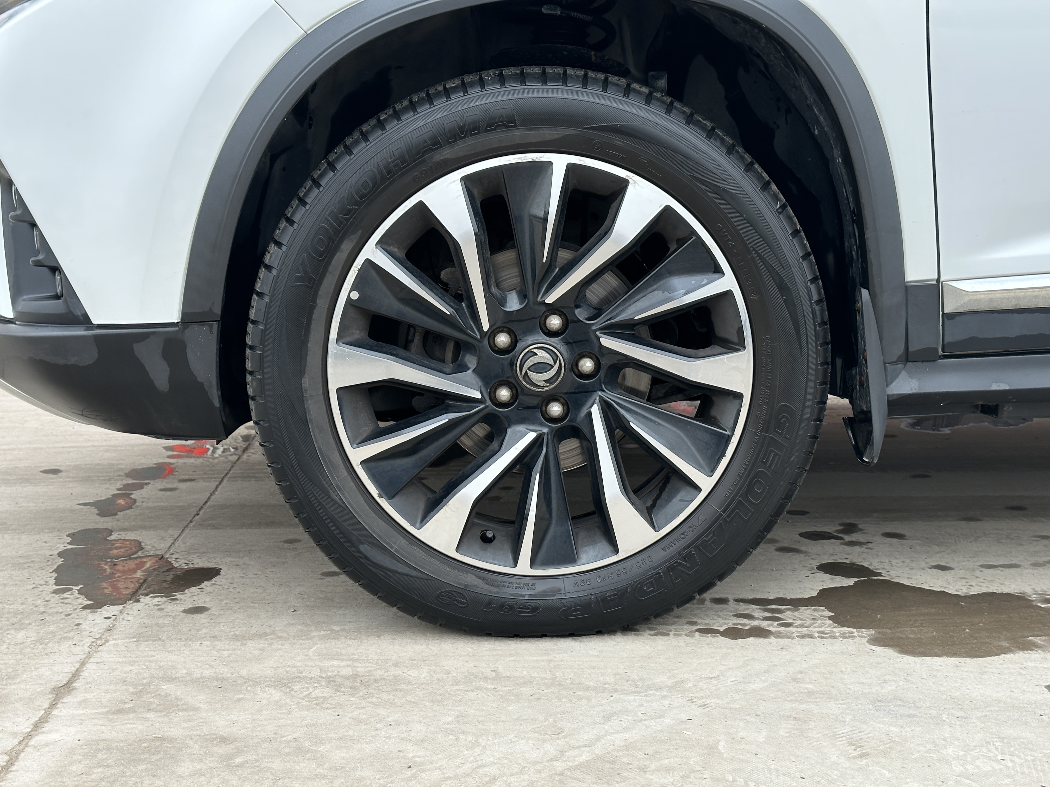 Forthing T5 L 2019 car image #19