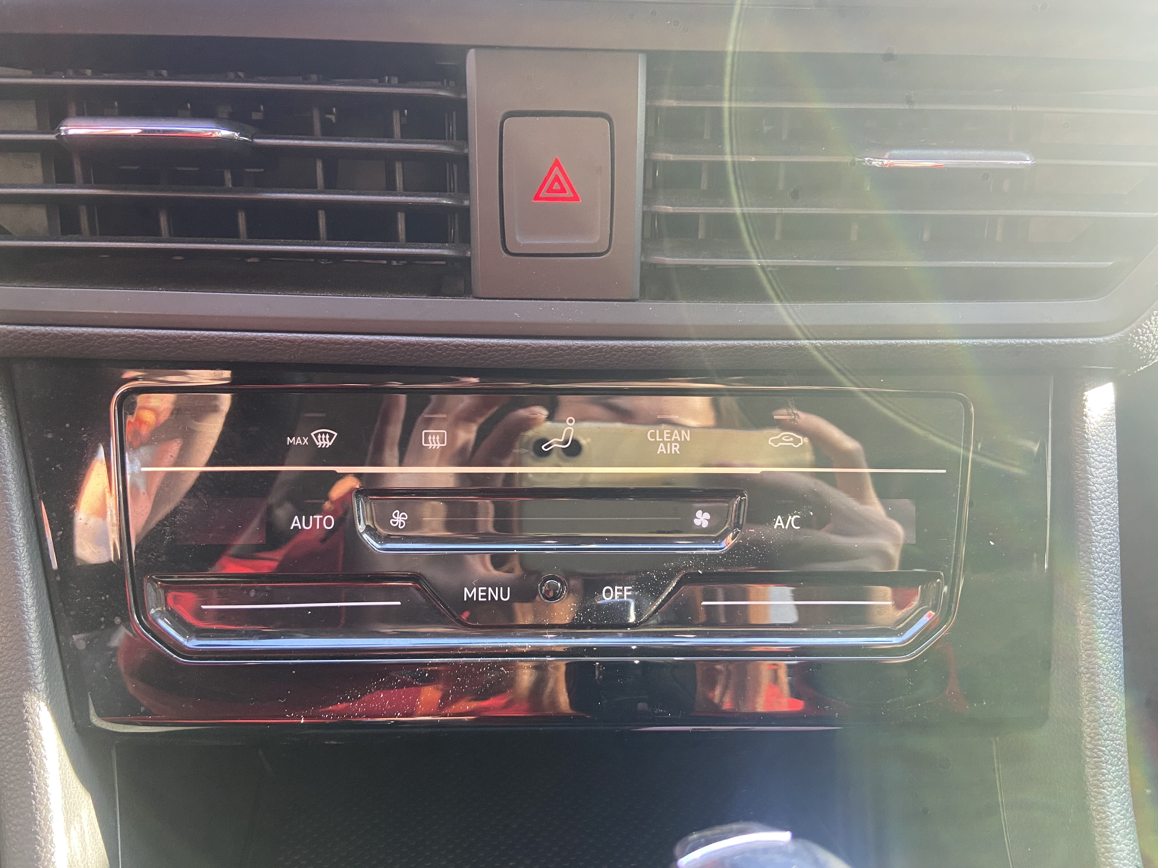 Volkswagen Bora 2020 car image #19