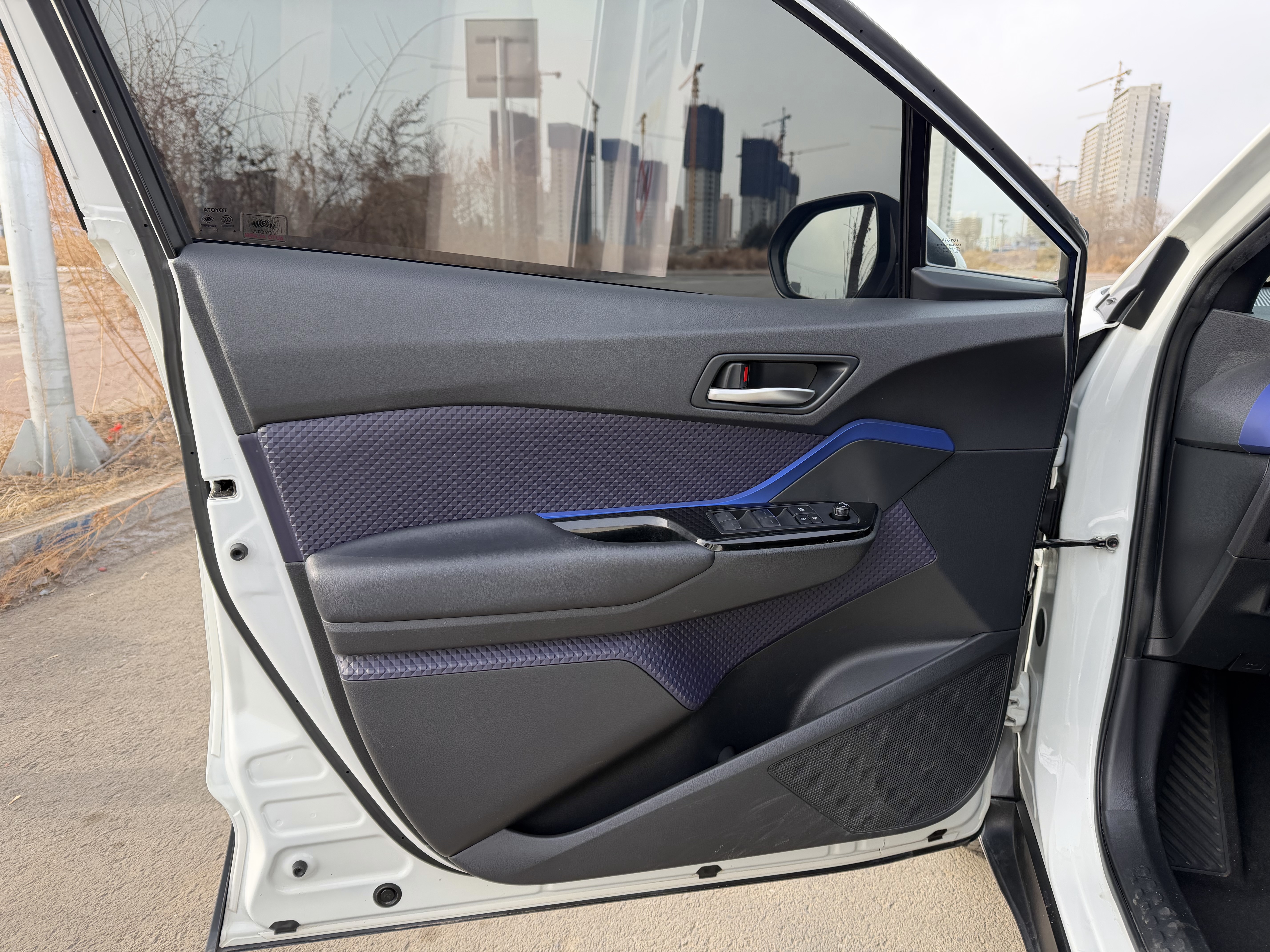 Toyota C-HR 2020 immagine di auto #19