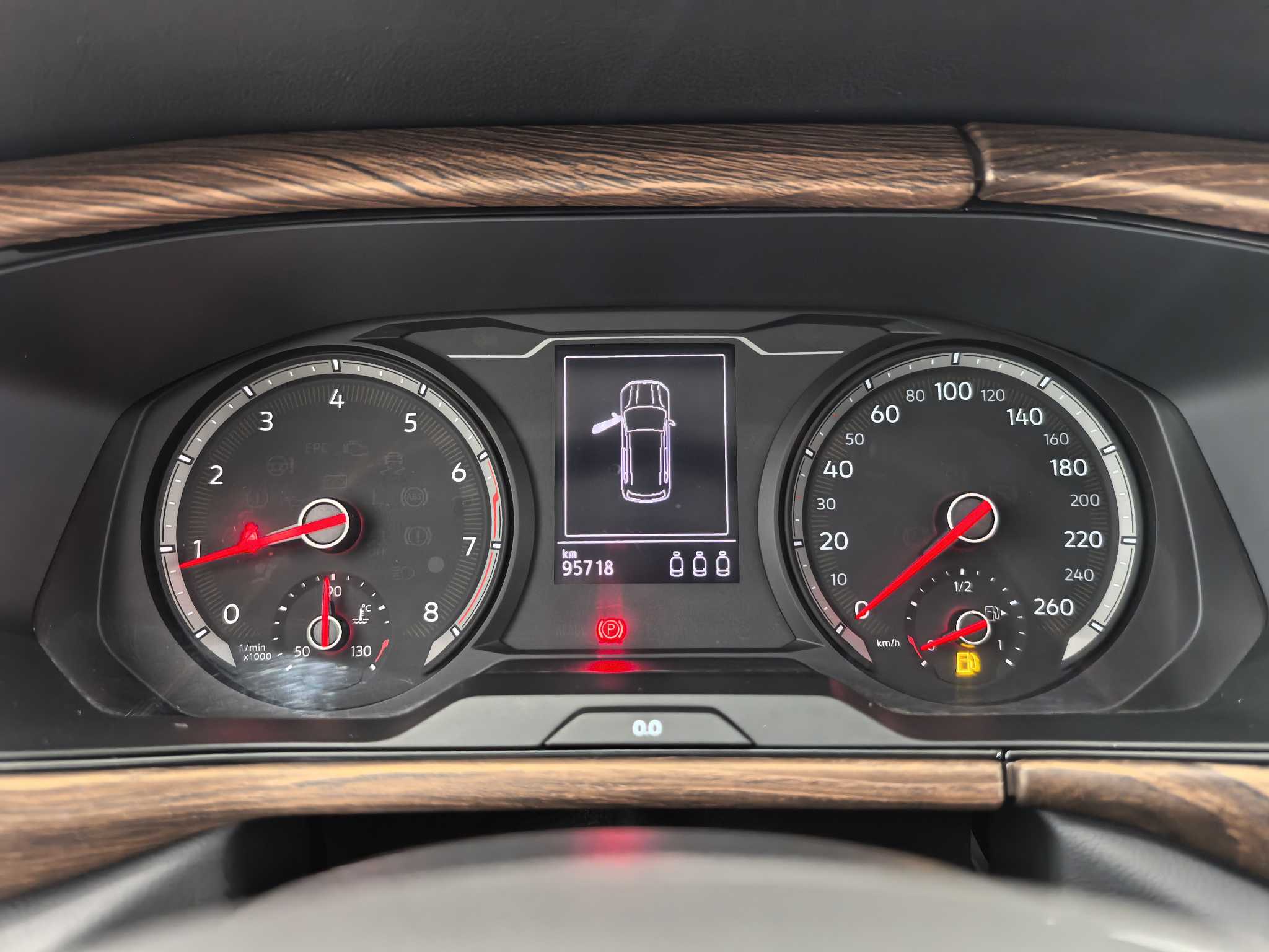 Volkswagen Tharu 2020 #19 Volkswagen Tharu 2020 car image #19
