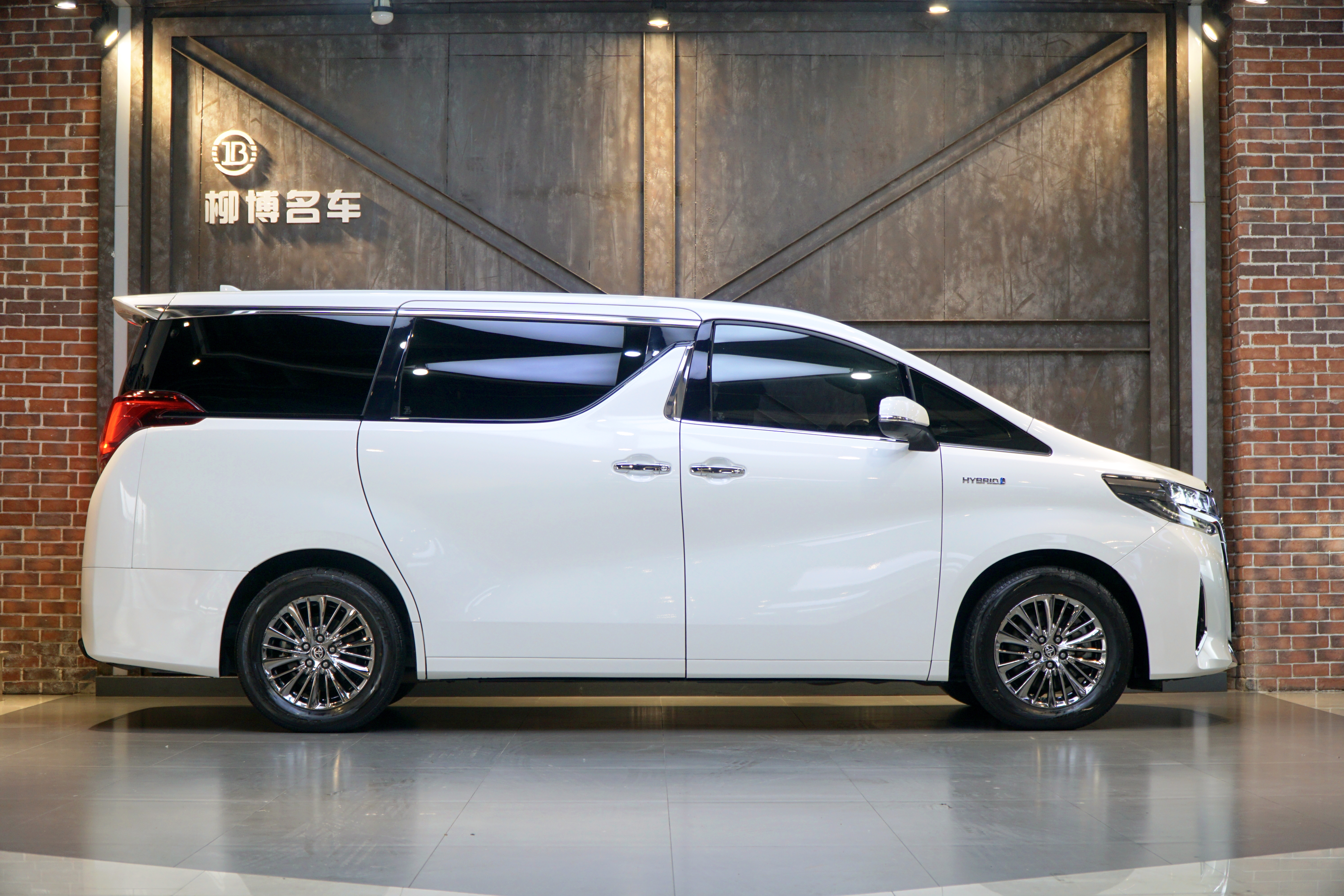 Toyota Alphard 2020 image de voiture #19