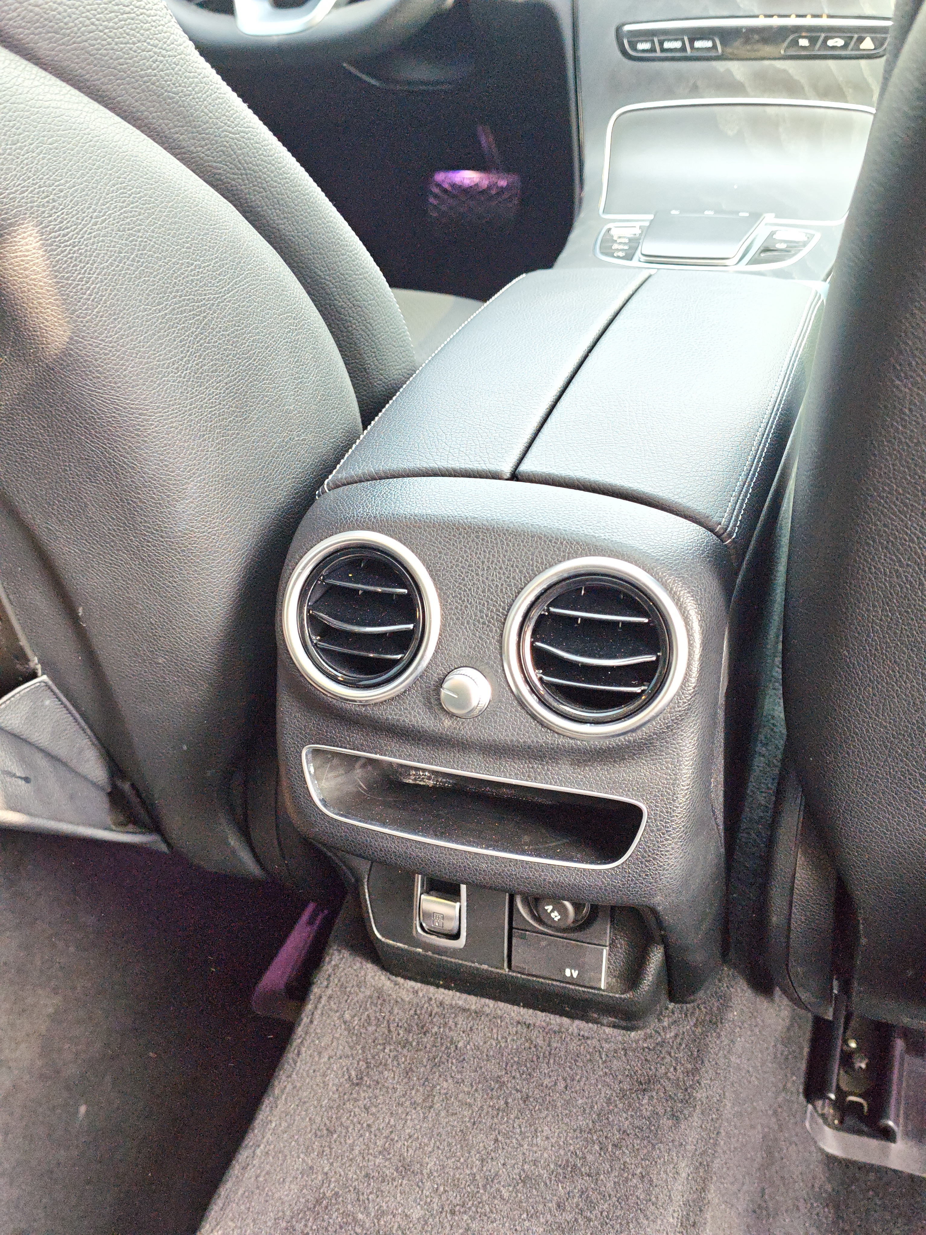 Mercedes-Benz C Class 2020 car image #19