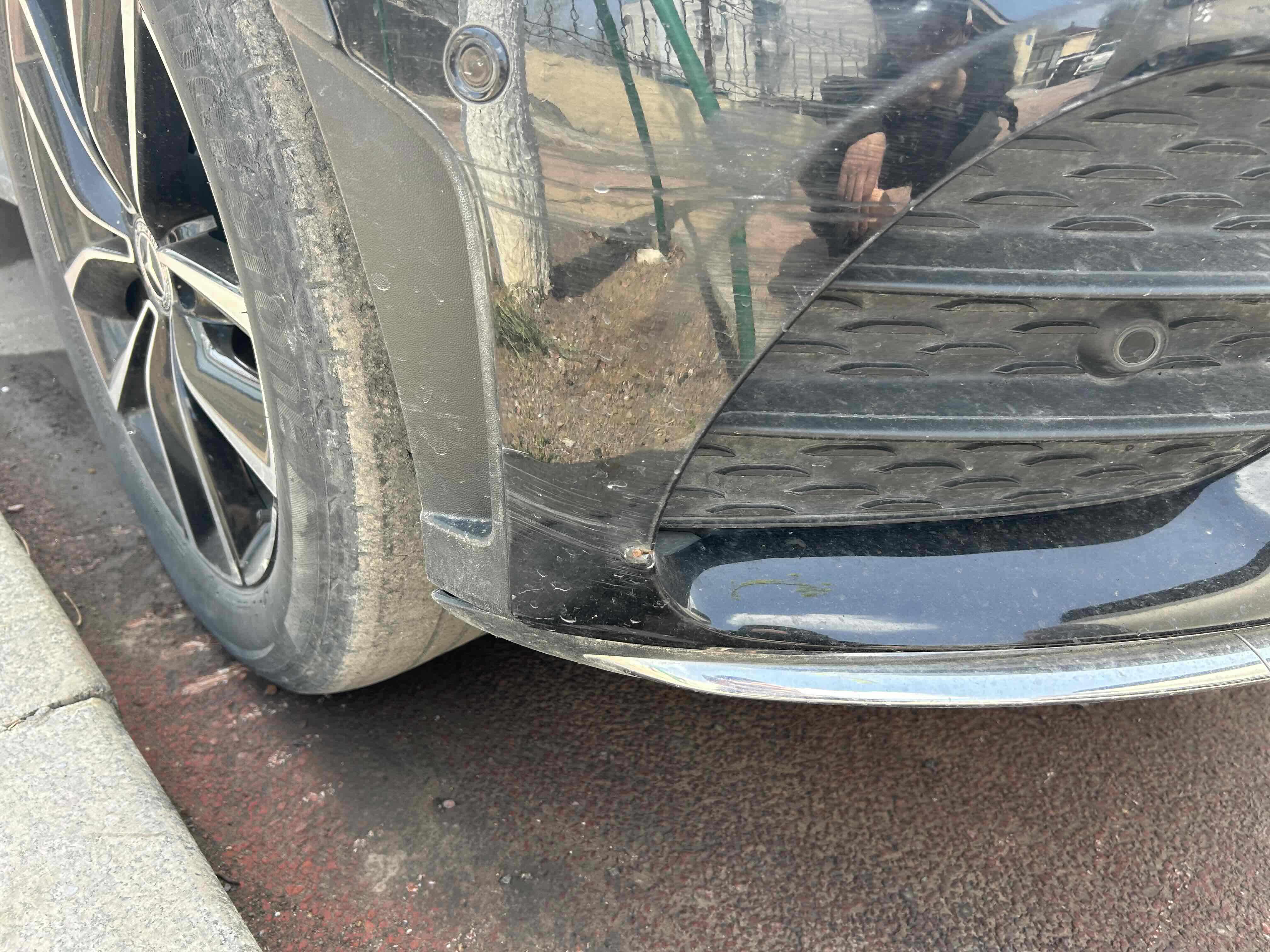 Mercedes-Benz GLC Class 2020 car image #19