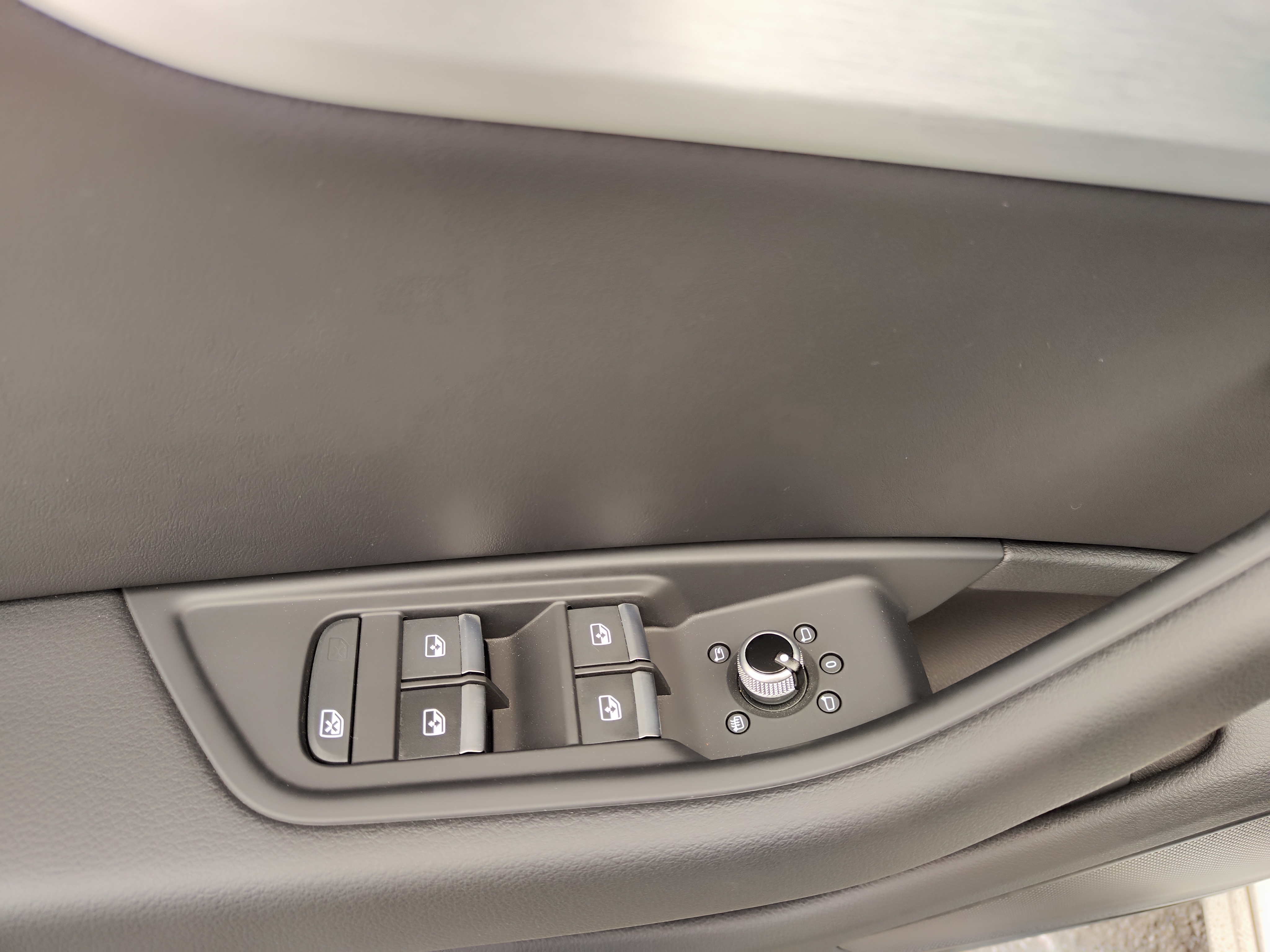 Audi A4L 2020 #19 Audi A4L 2020 car image #19