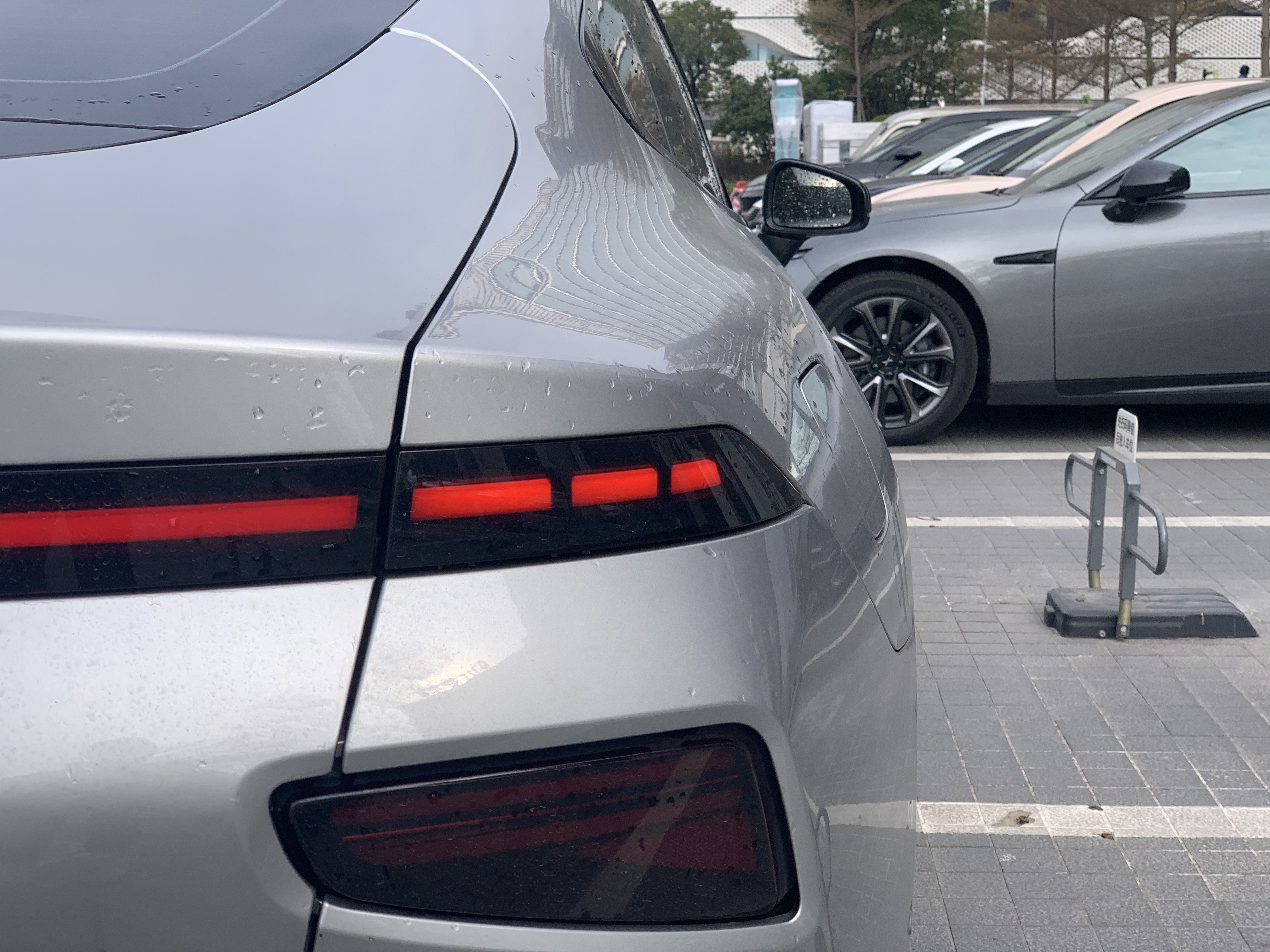 Xpeng P7 2021 immagine di auto #19