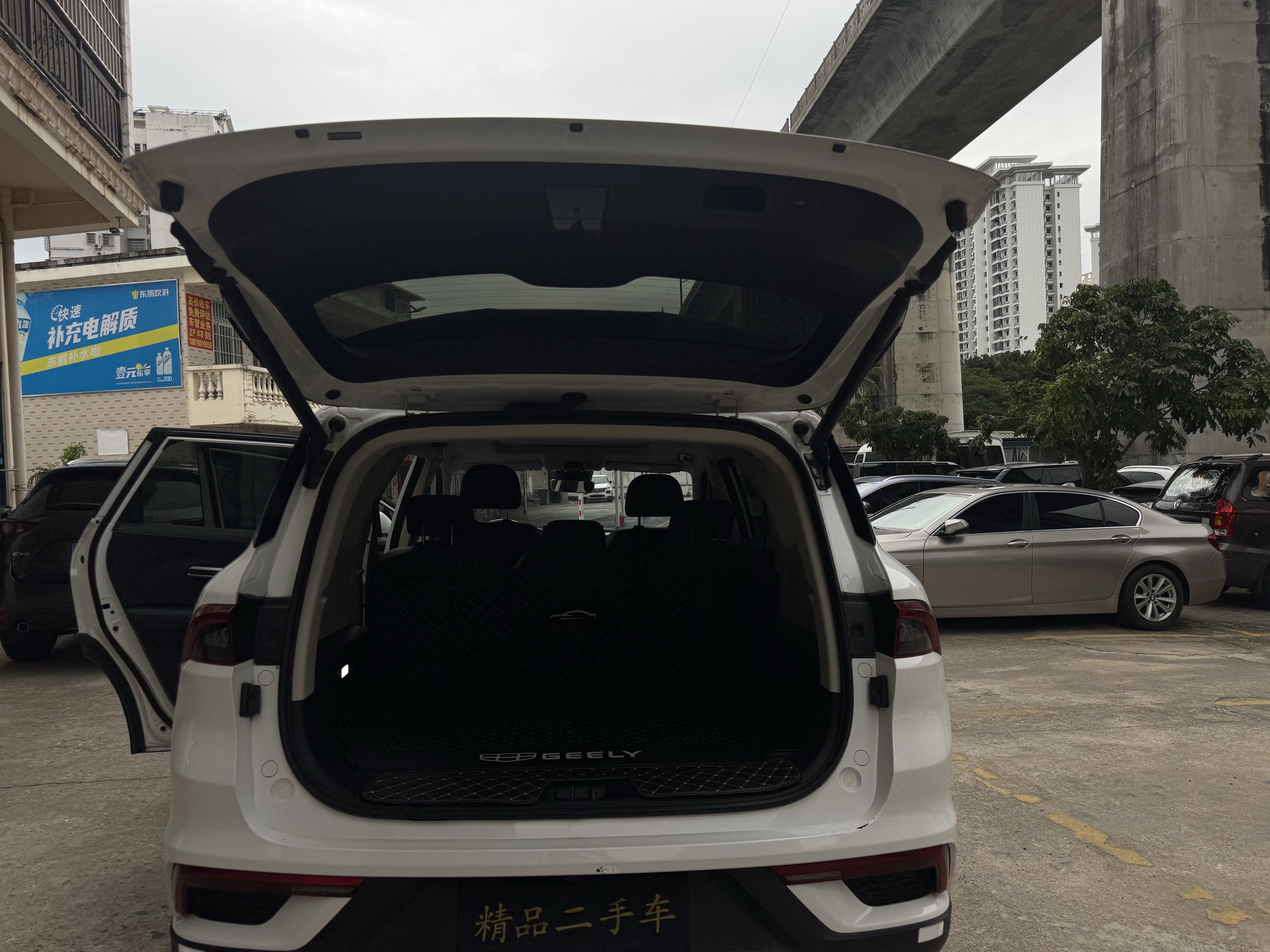 GEELY Okavango 2020 imagem de carro #19