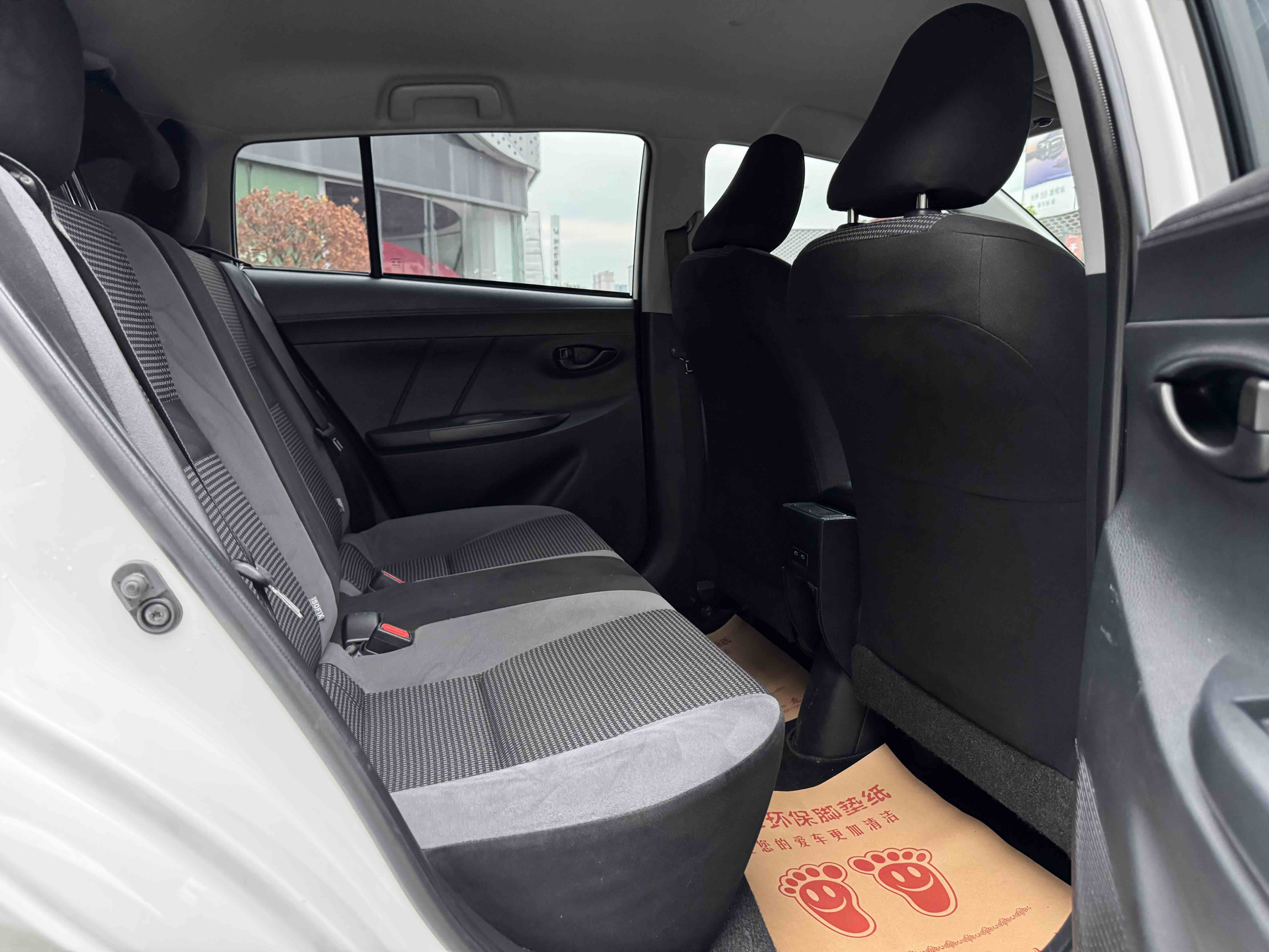 Toyota Vios FS 2023 immagine di auto #19