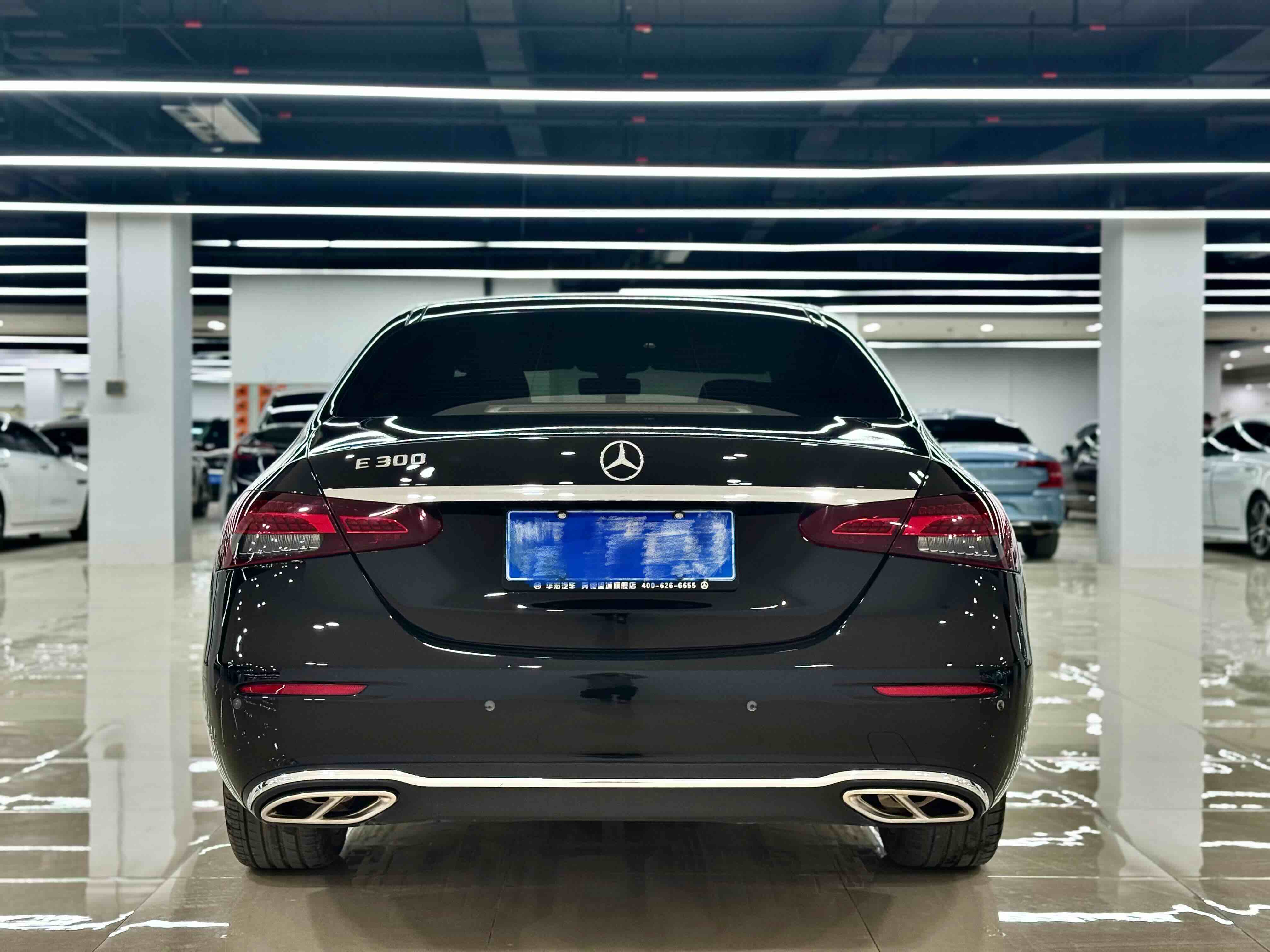 Mercedes-Benz E Class 2022 car image #19