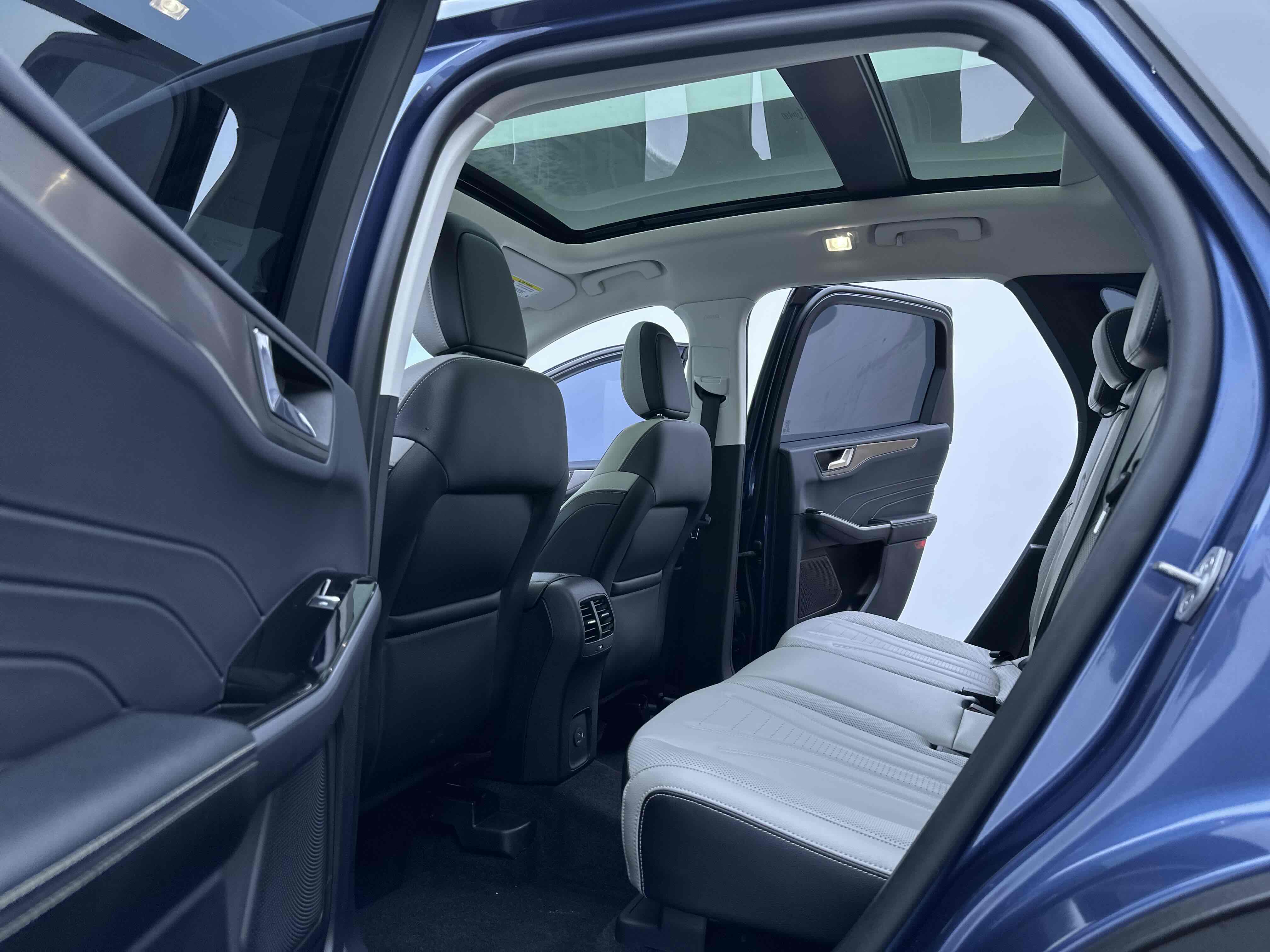 Ford Escape (Imported) 2022 car image #19