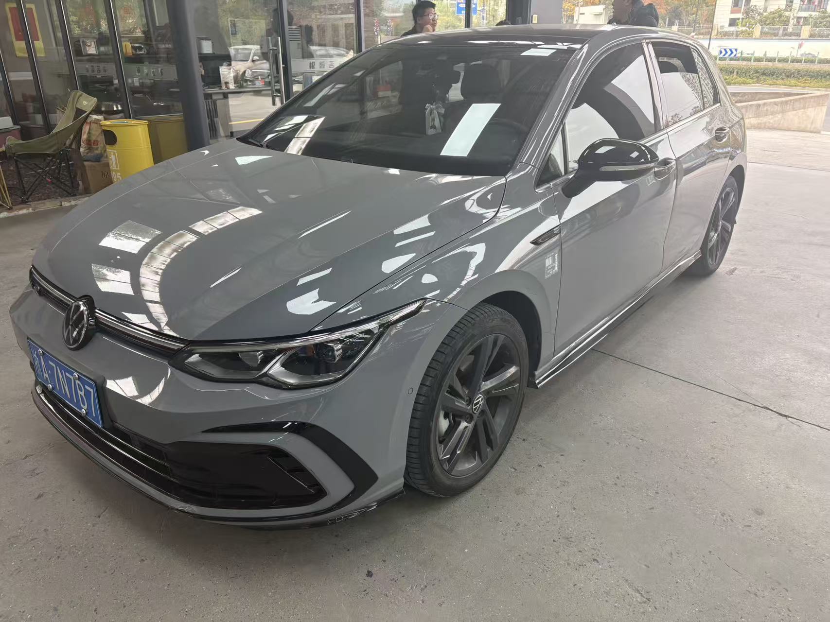 Volkswagen Golf 2022 car image #19
