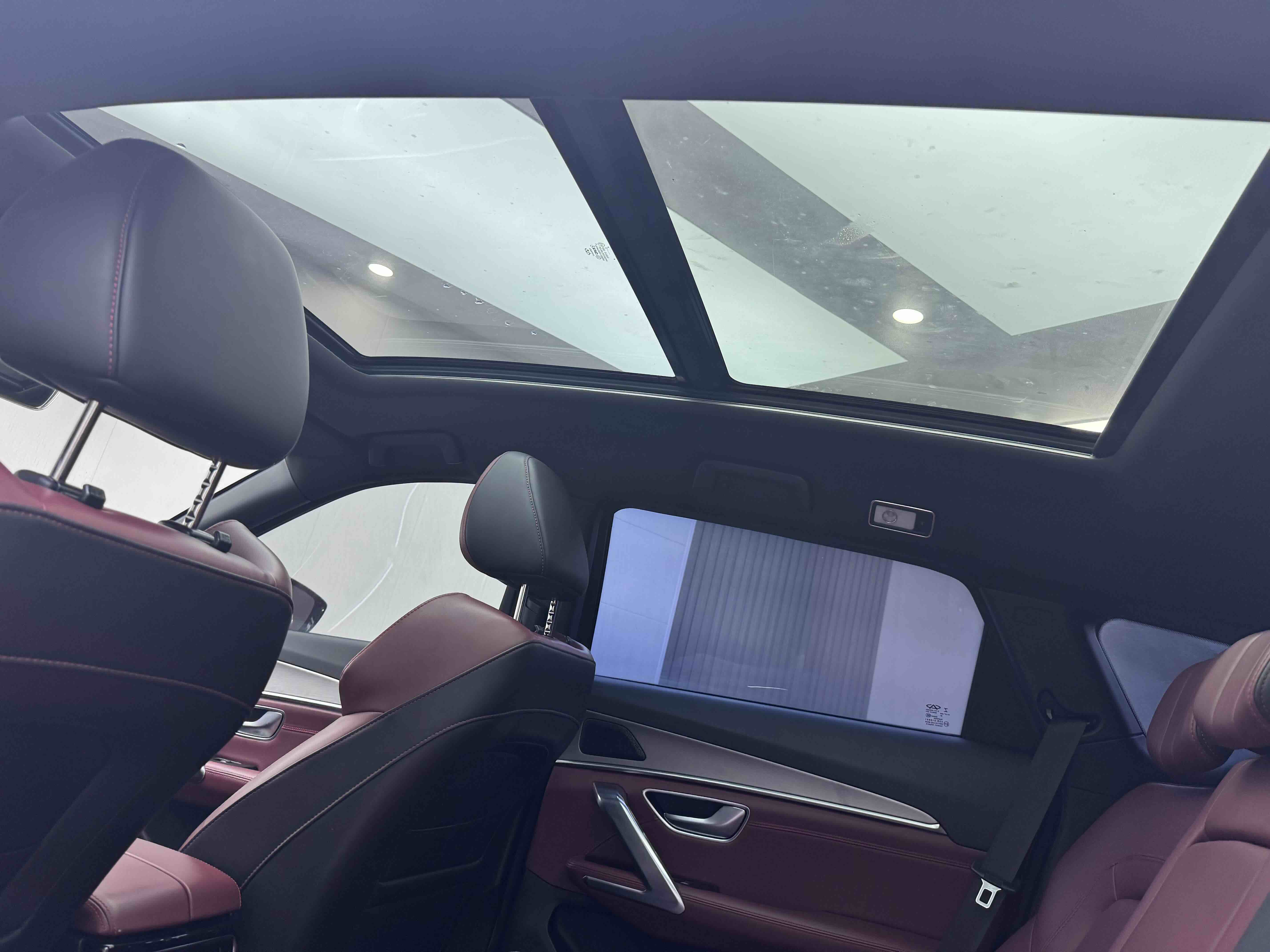 Jetour X70 PLUS 2022 car image #19