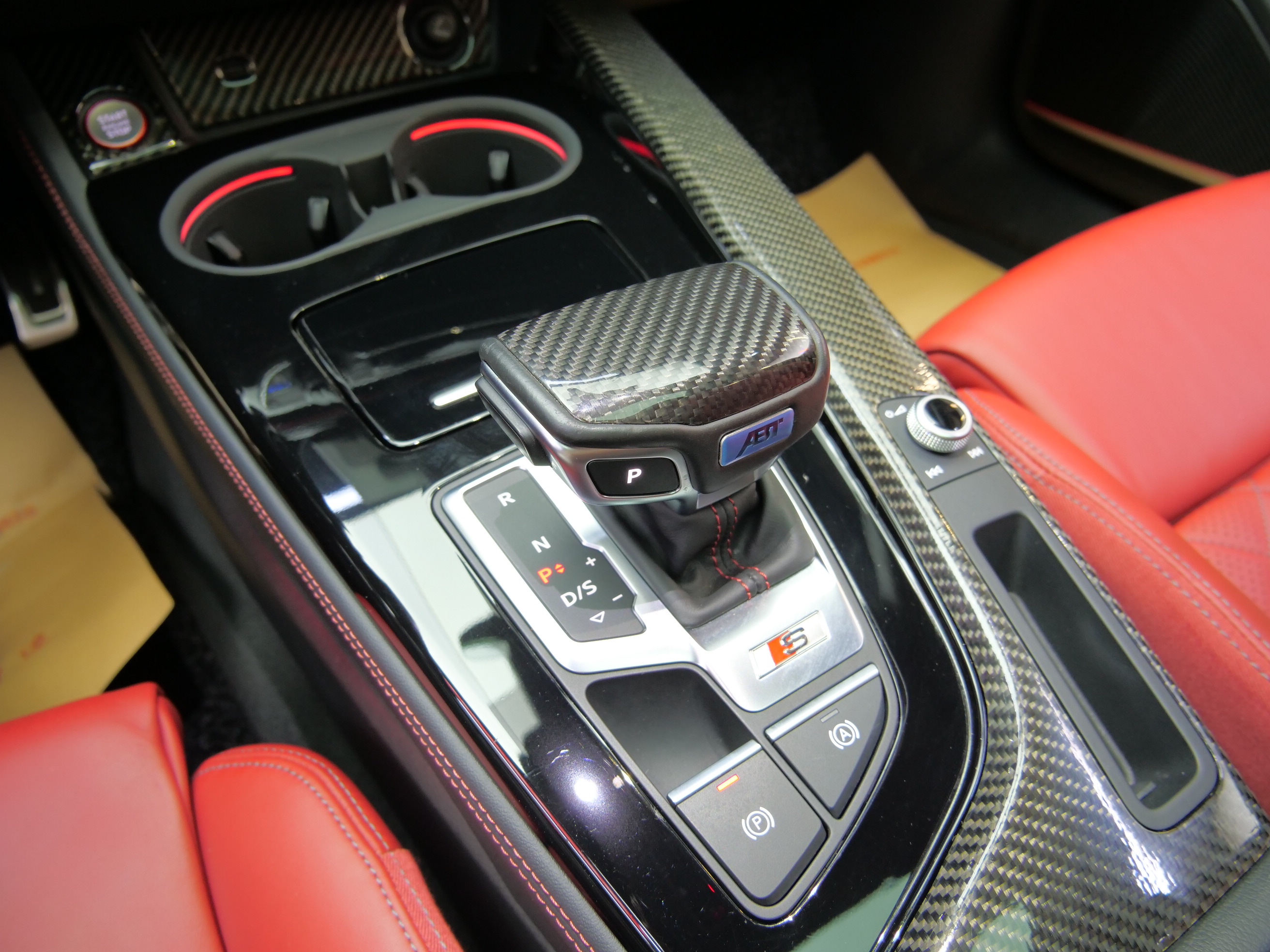 Audi S4 2021 image de voiture #19