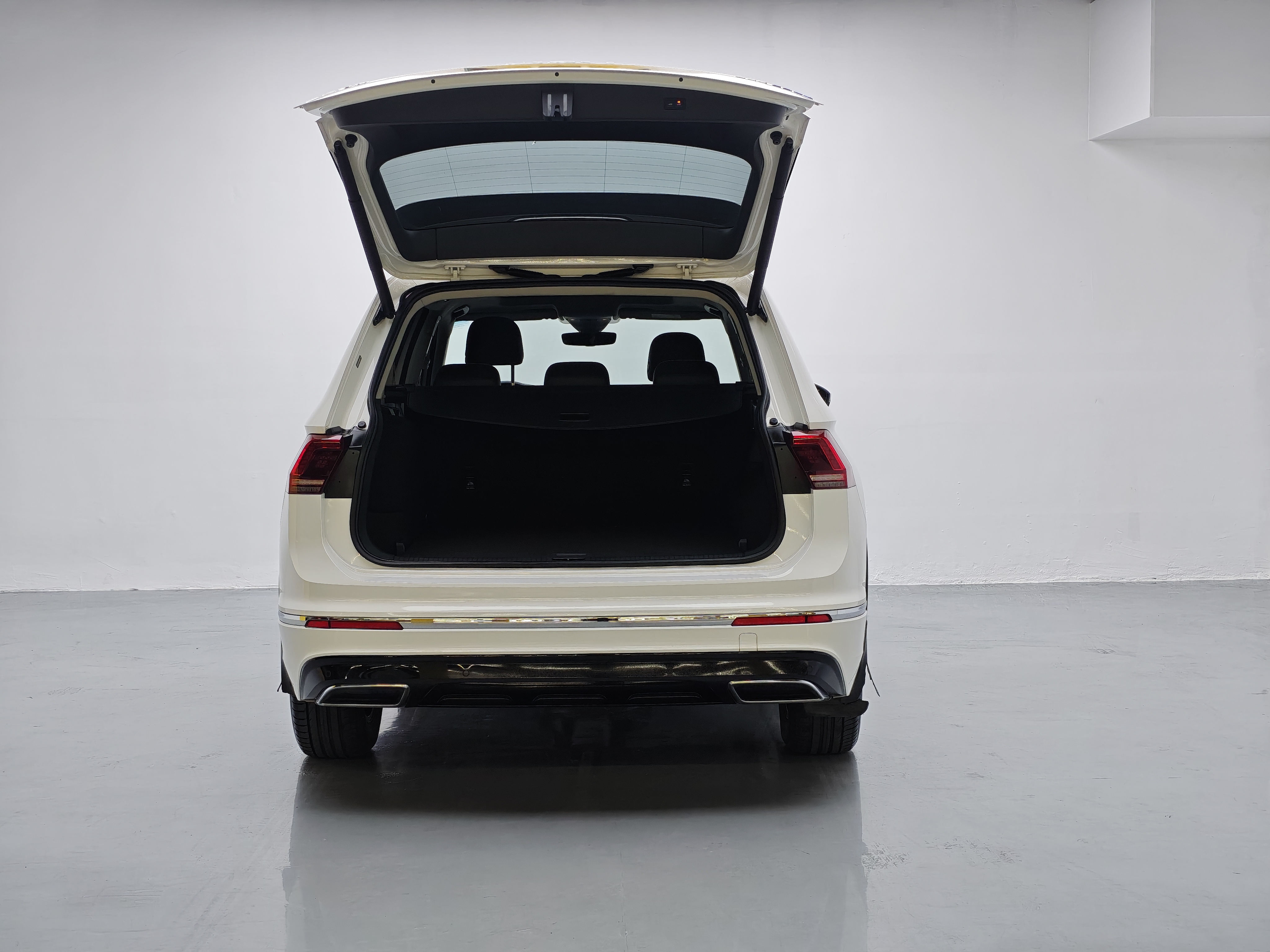 Volkswagen Tiguan L New Energy 2021 изображение автомобиля #19