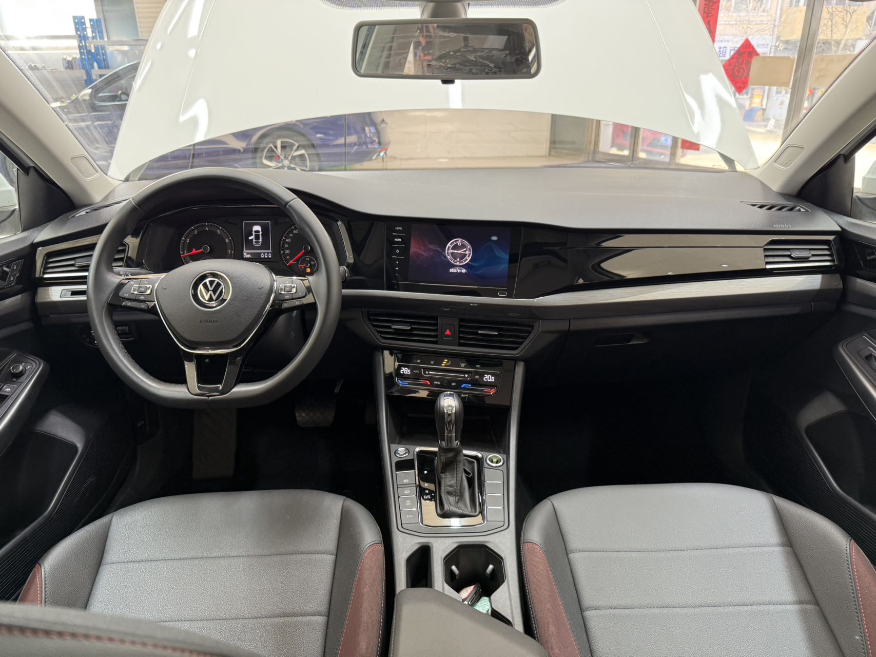 Volkswagen Bora 2021 car image #19
