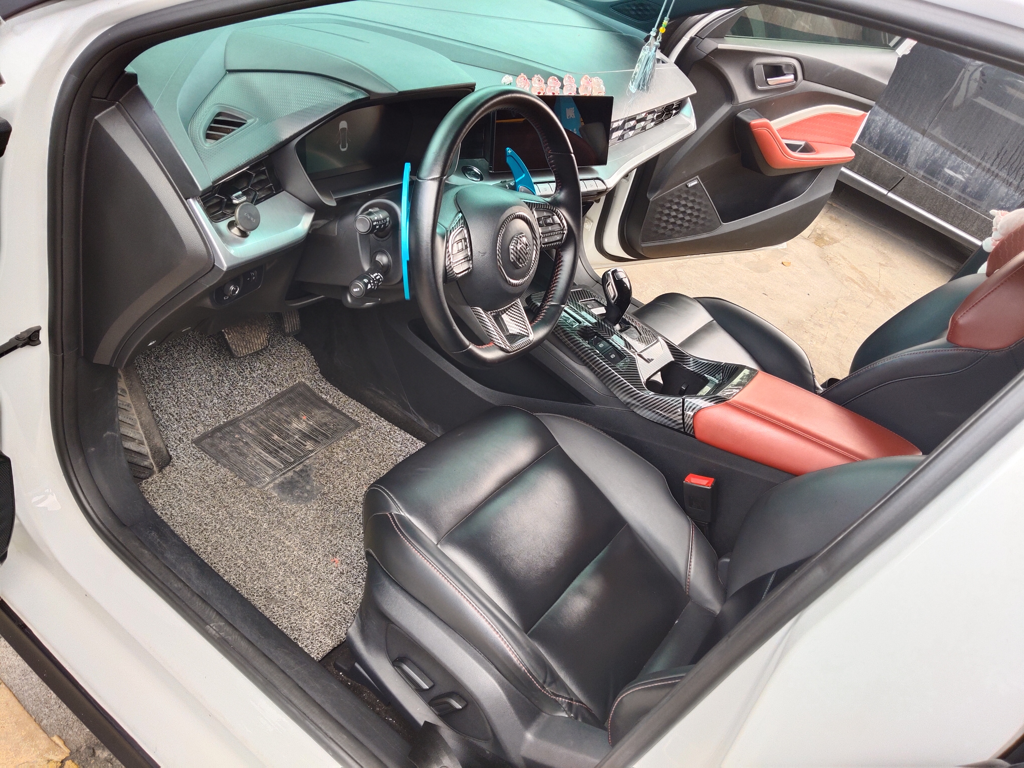 5 2022 immagine di auto #19