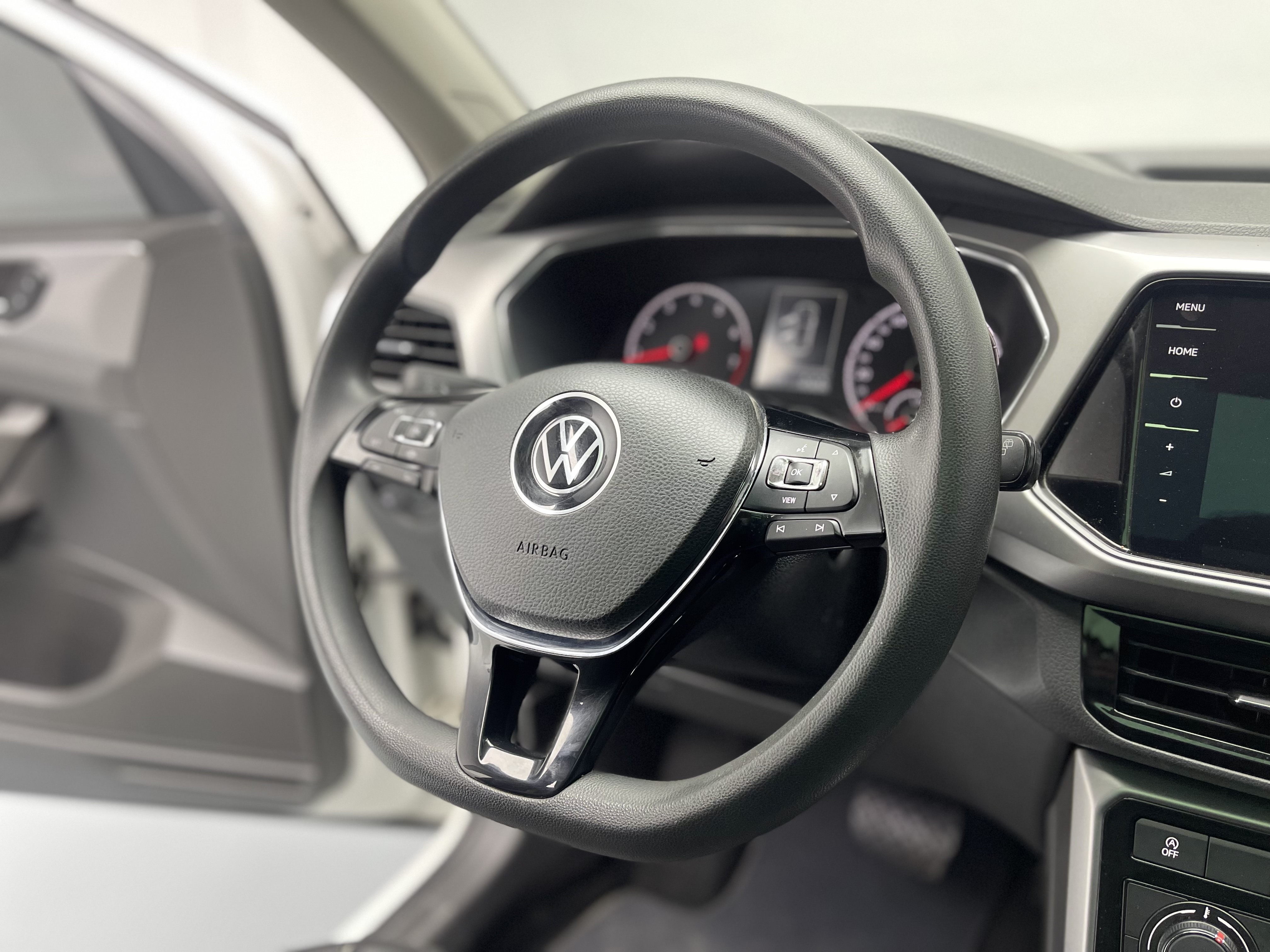 Volkswagen T-Cross 2021 car image #19