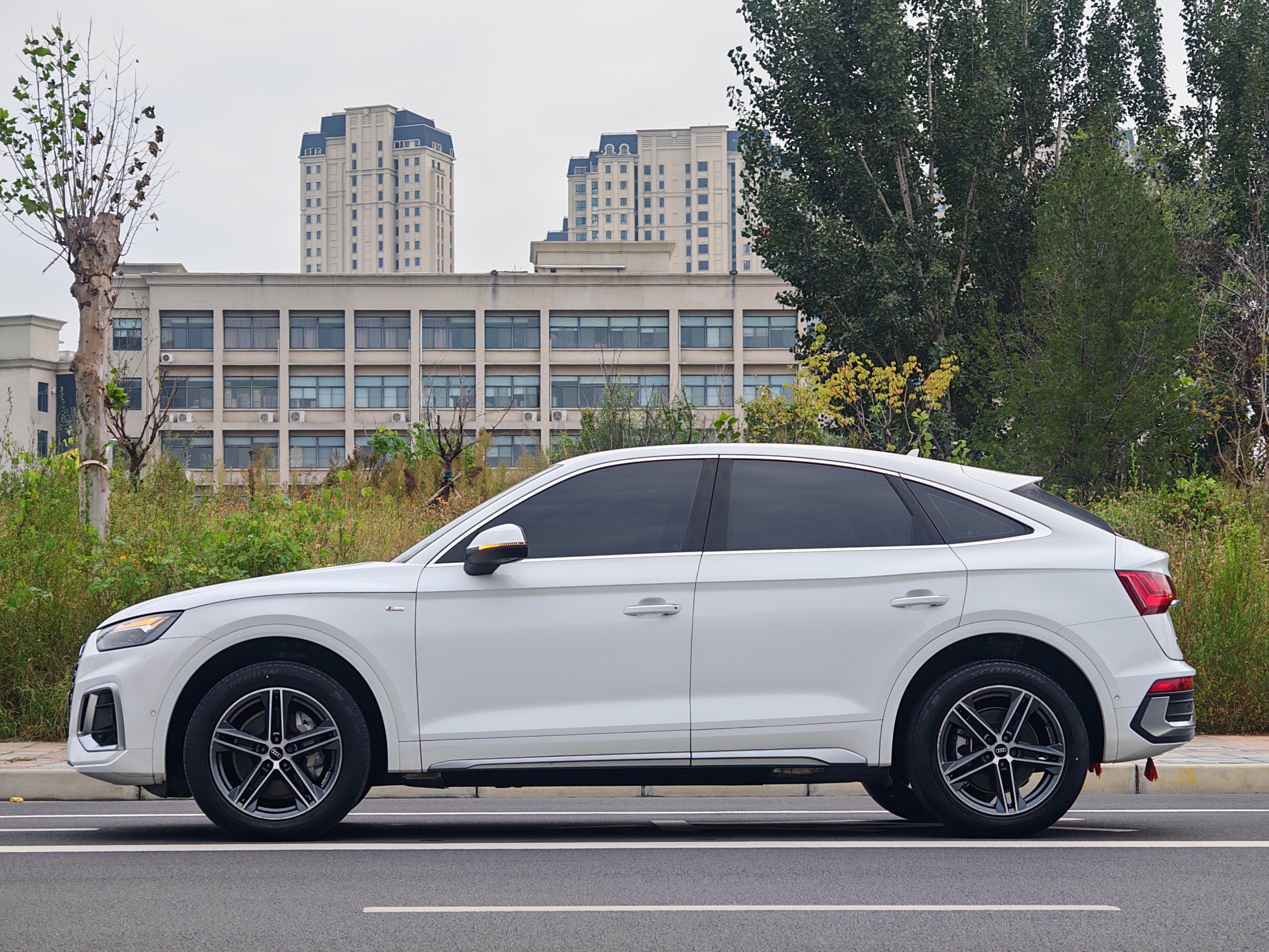 Audi Q5L Sportback 2022 car image #19