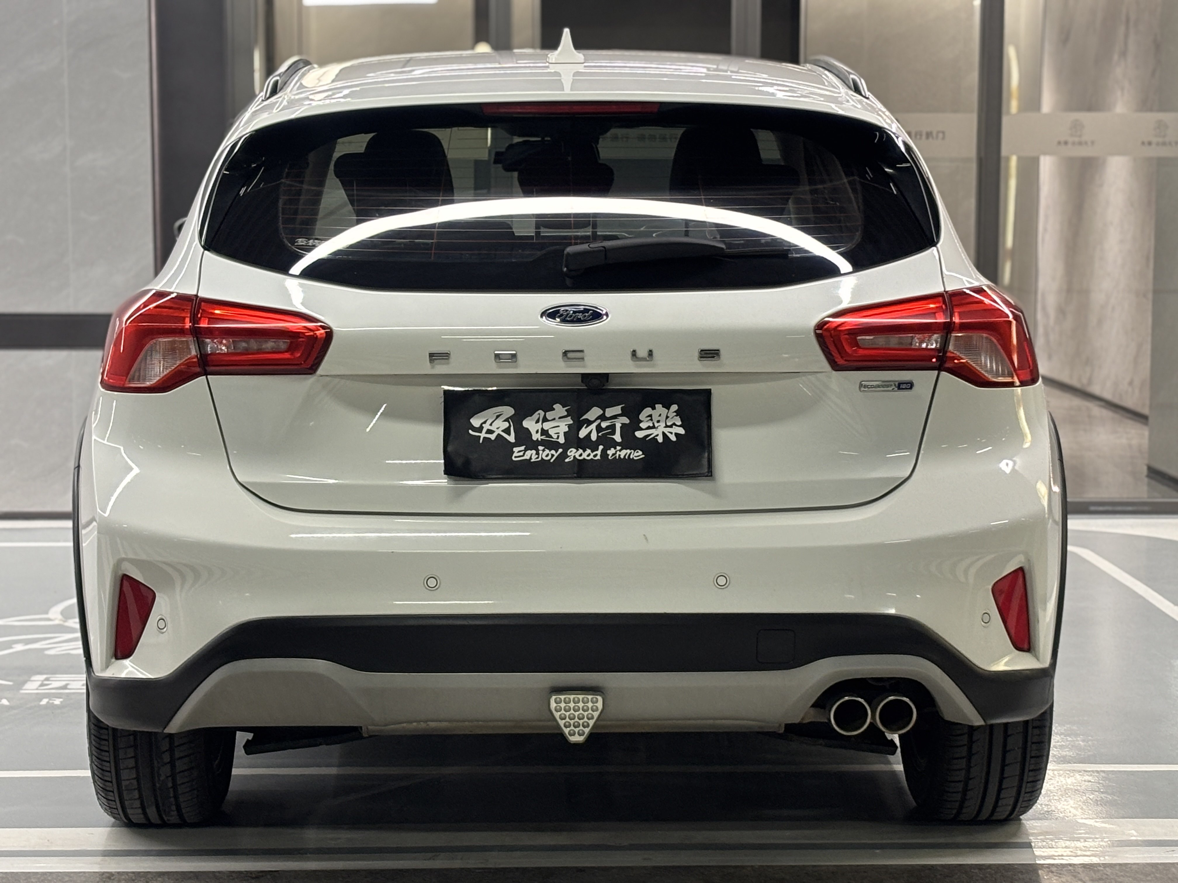 Ford Focus Active 2021 #19 Ford Focus Active 2021 car image #19