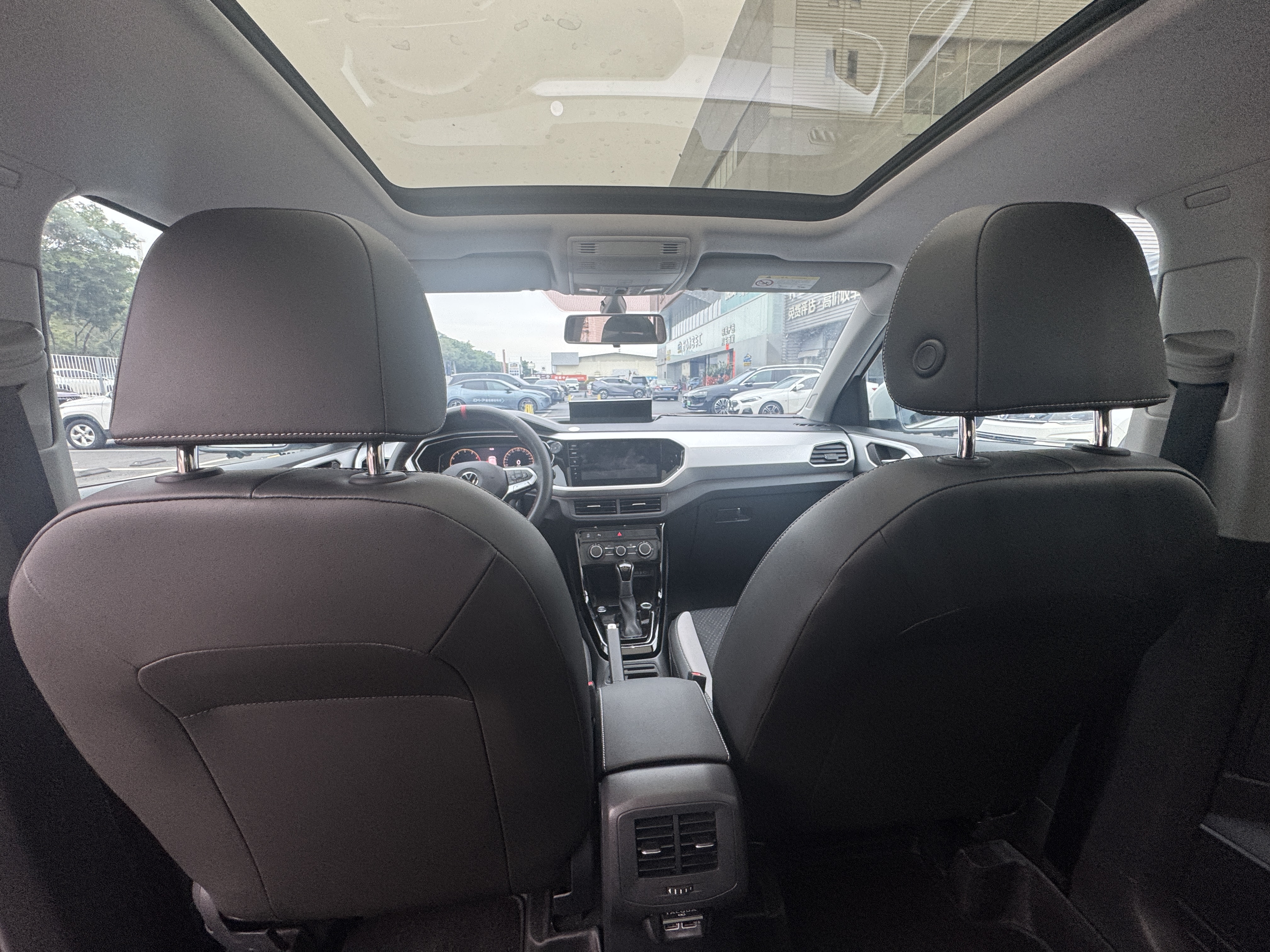 Volkswagen Tacqua 2022 #19 Volkswagen Tacqua 2022 car image #19