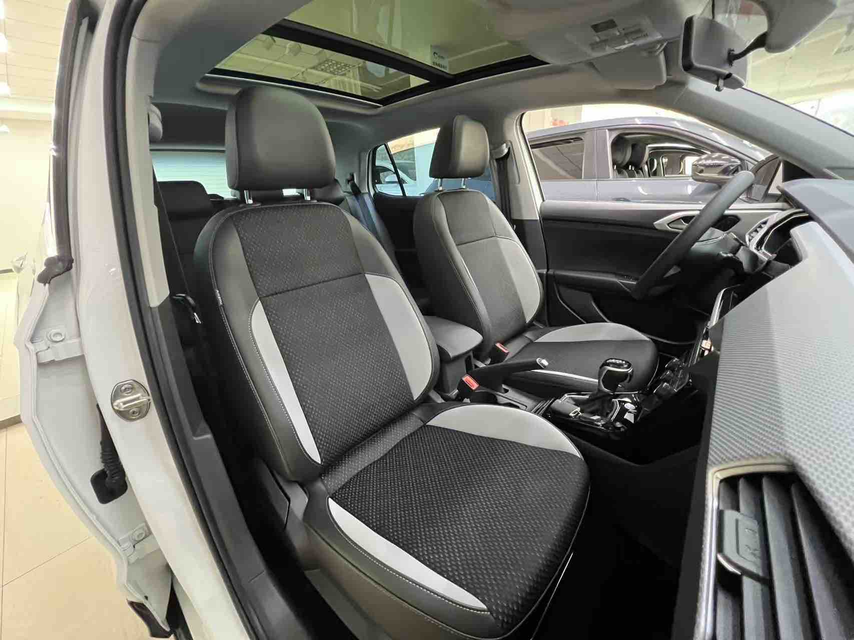 Volkswagen Tacqua 2022 car image #19