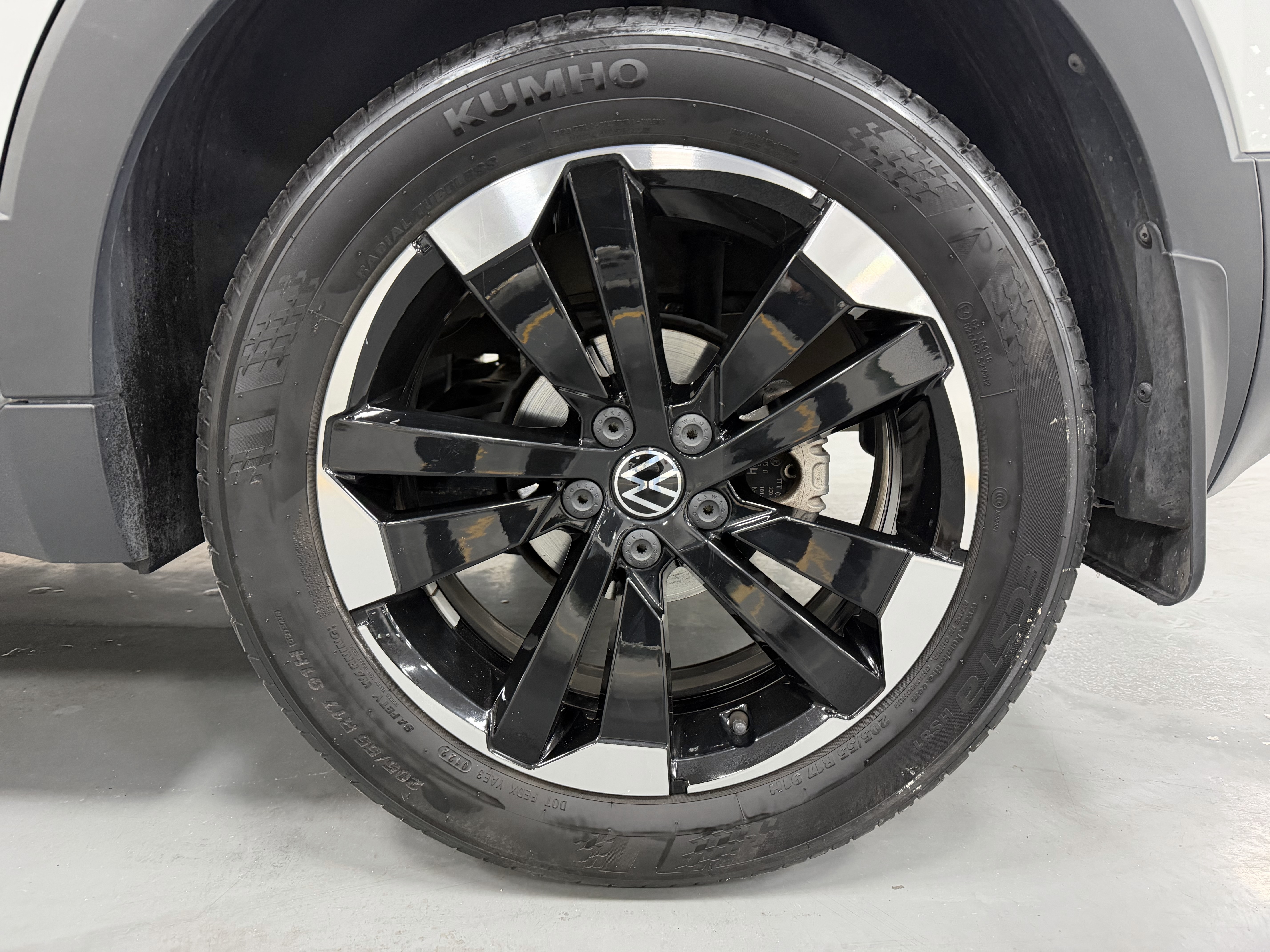 Volkswagen Tacqua 2022 car image #19