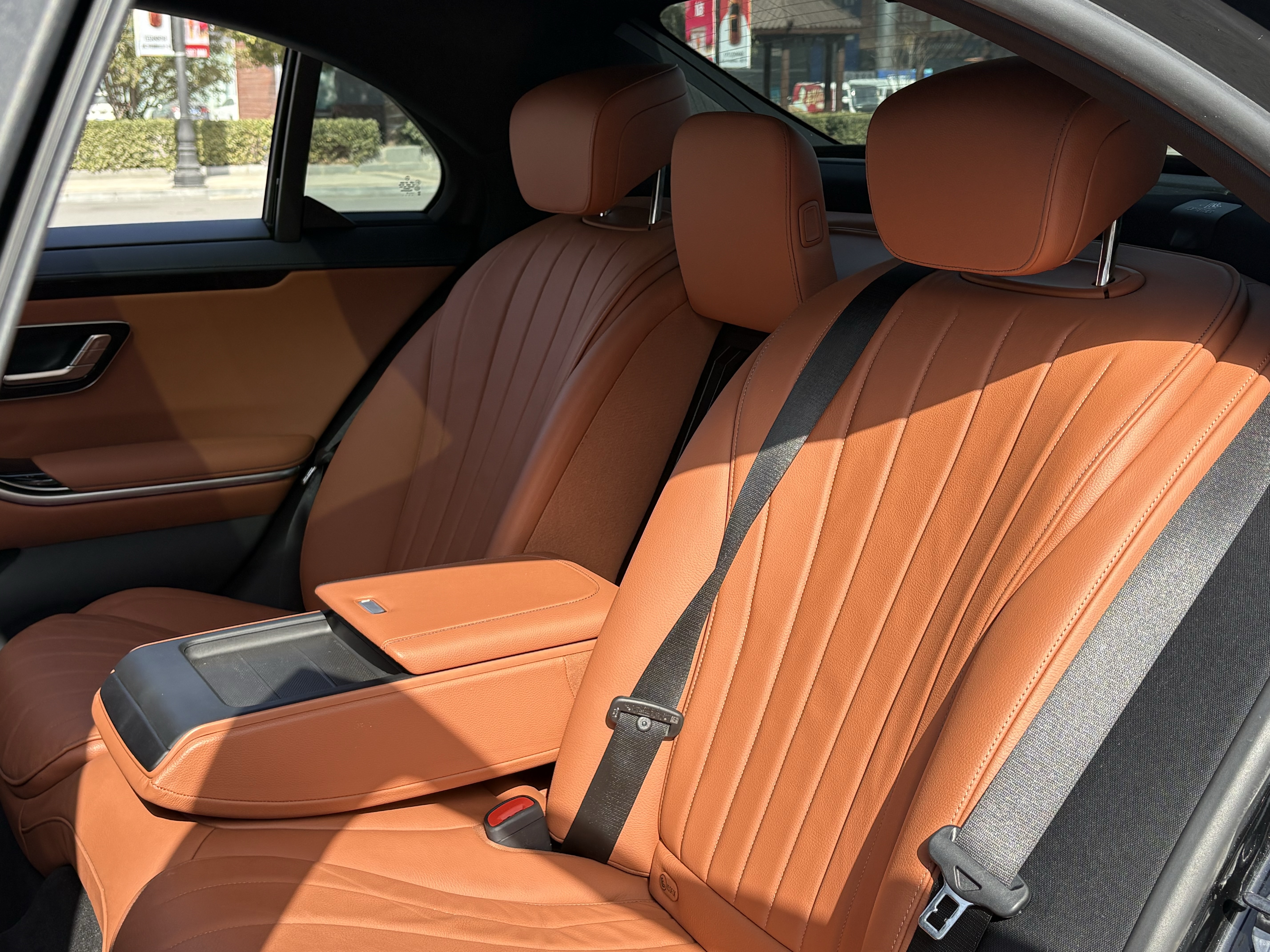 Mercedes-Benz S Class 2021 صورة سيارة #19