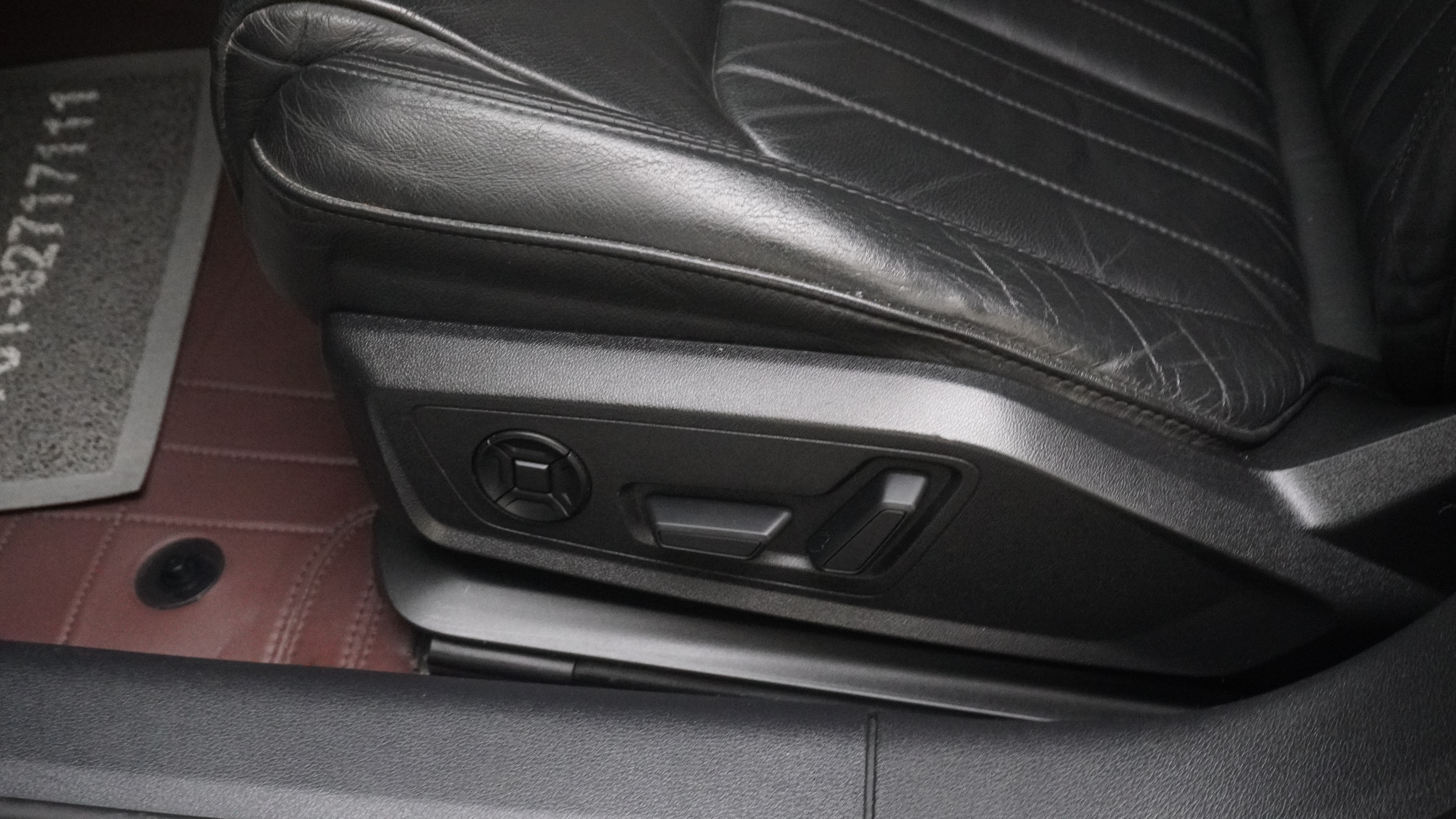 Audi A6L 2021 car image #19