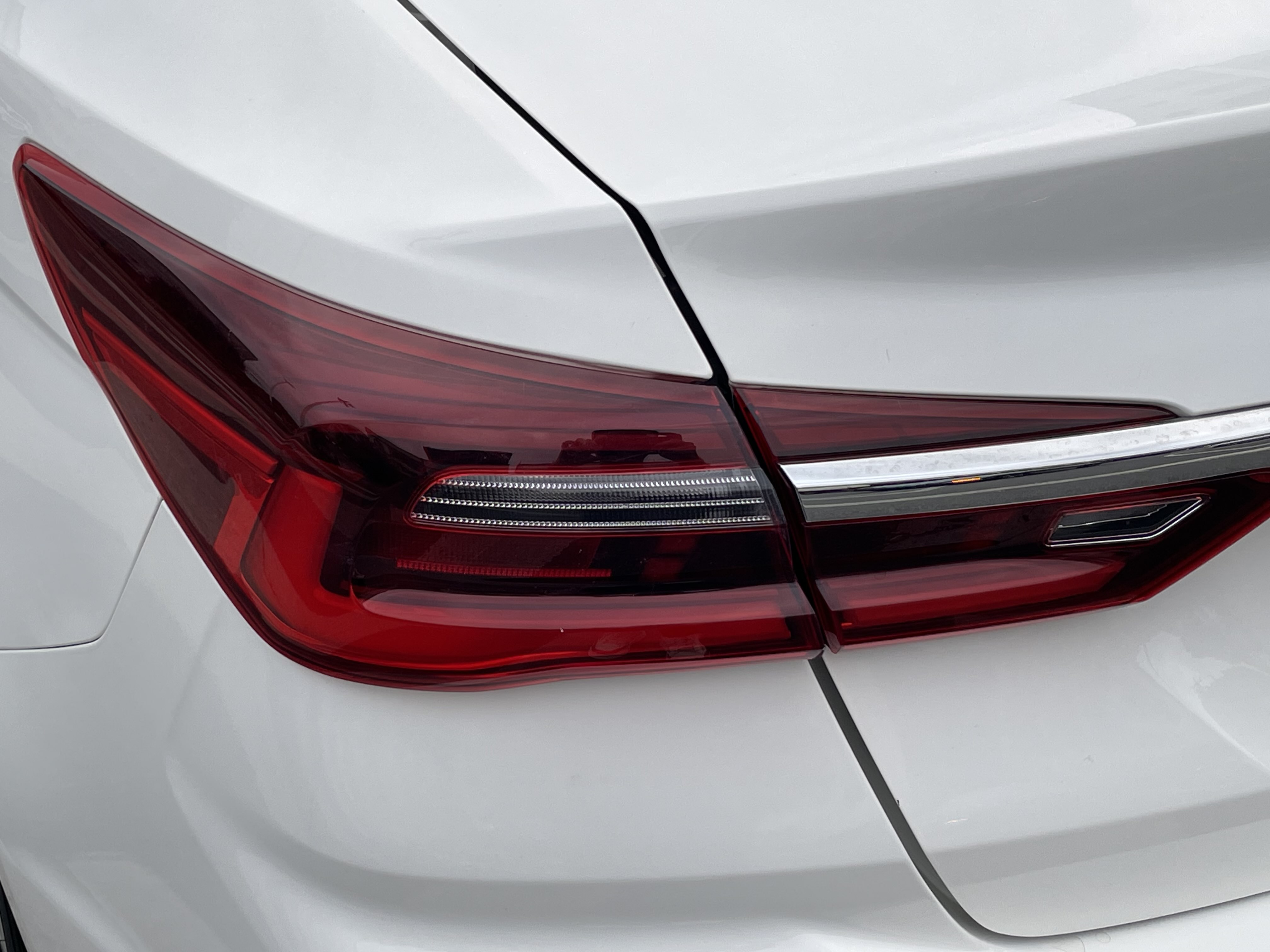 Ford Escort 2022 car image #19