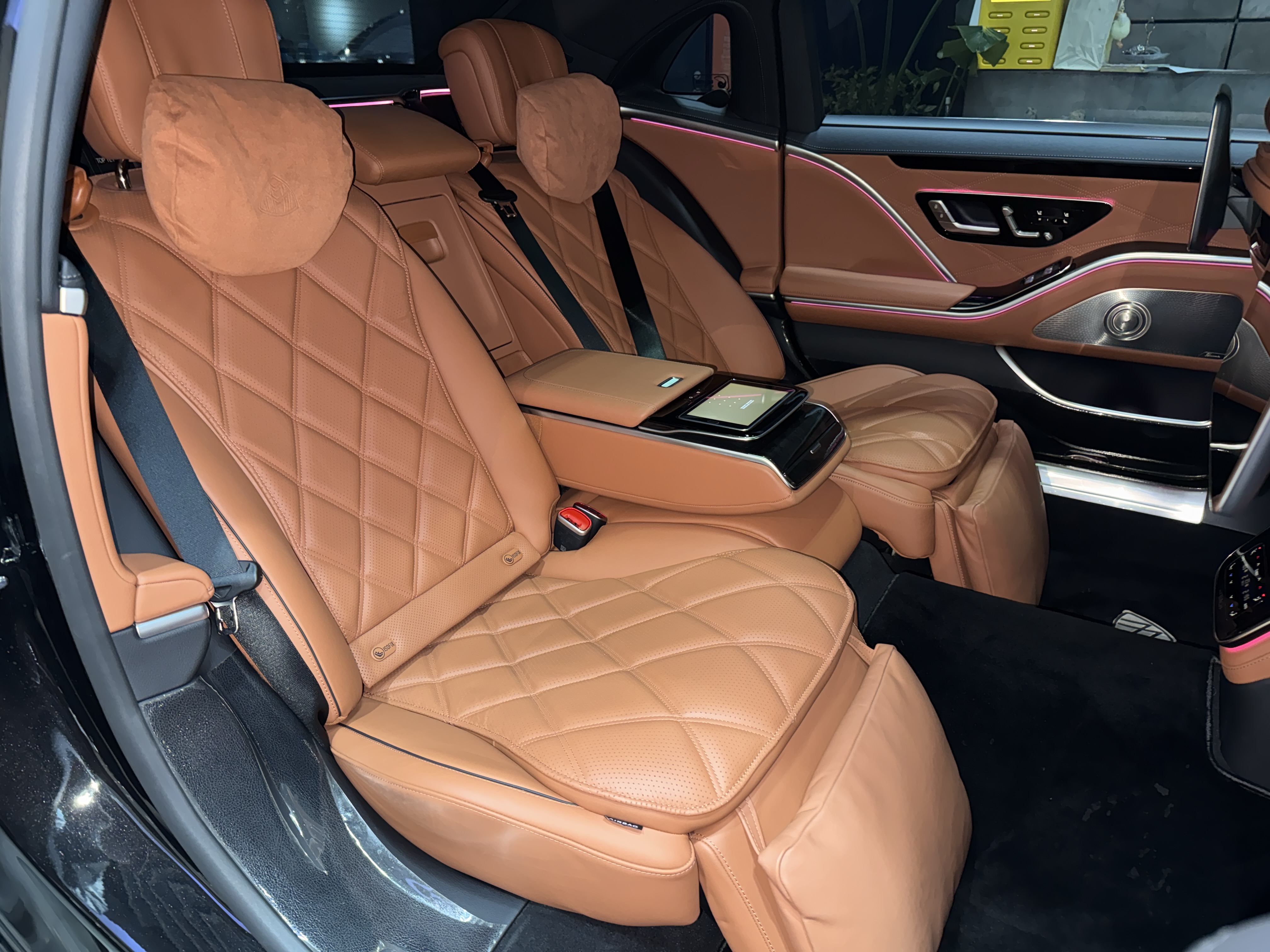 Mercedes-Benz Maybach S Class 2022 car image #19