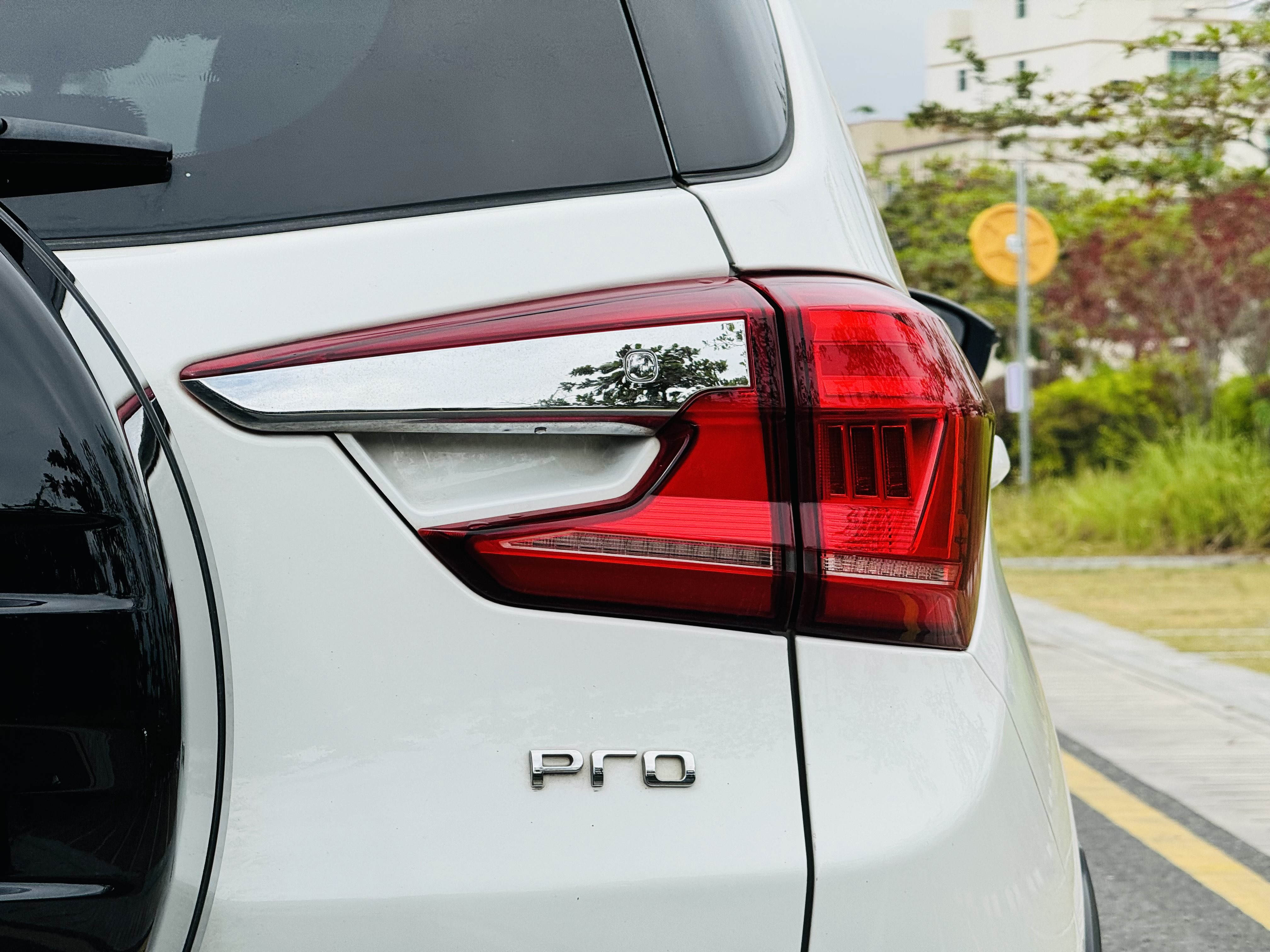 BYD Yuan 2021 car image #19