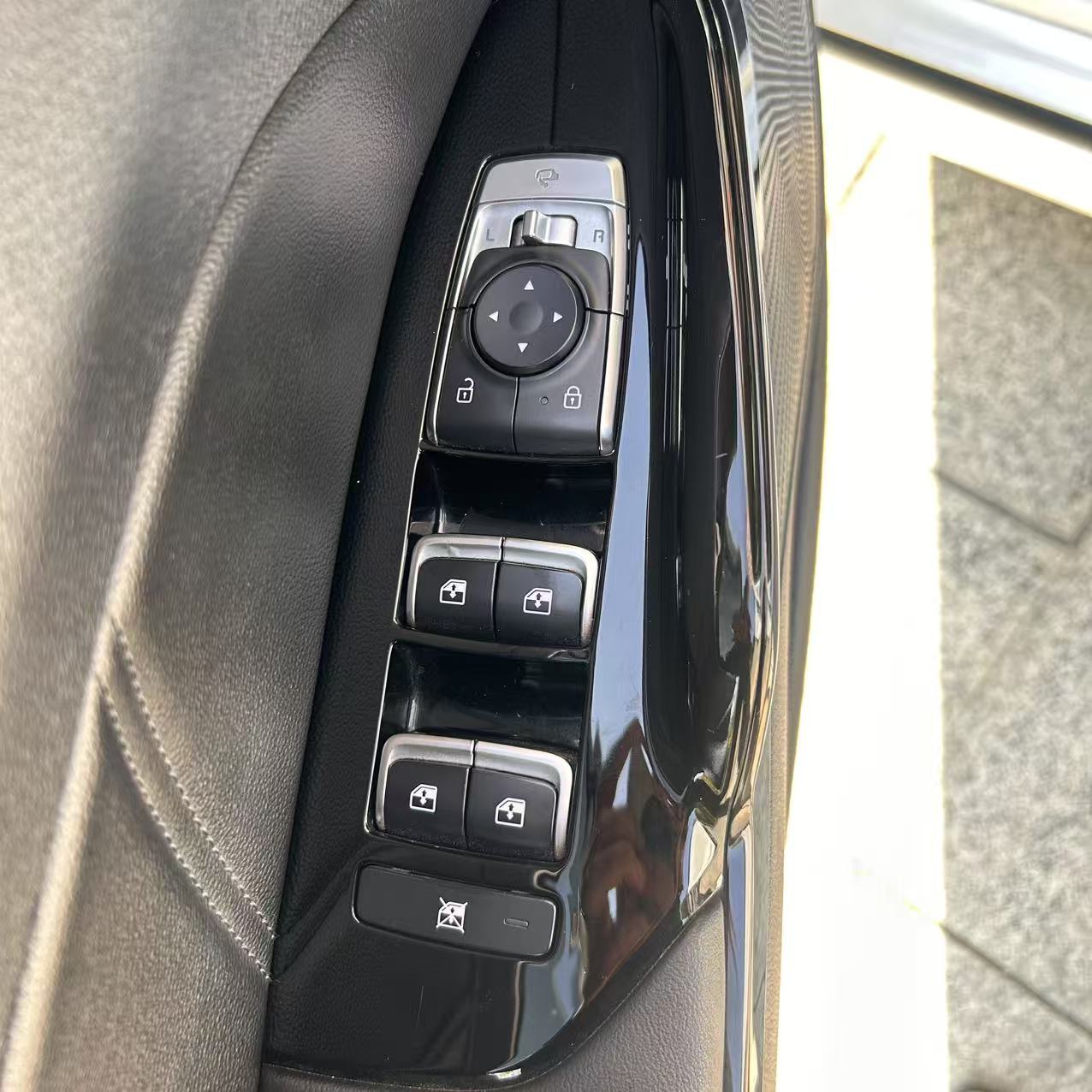 起亚 起亚K5 2022 汽车图片 #19