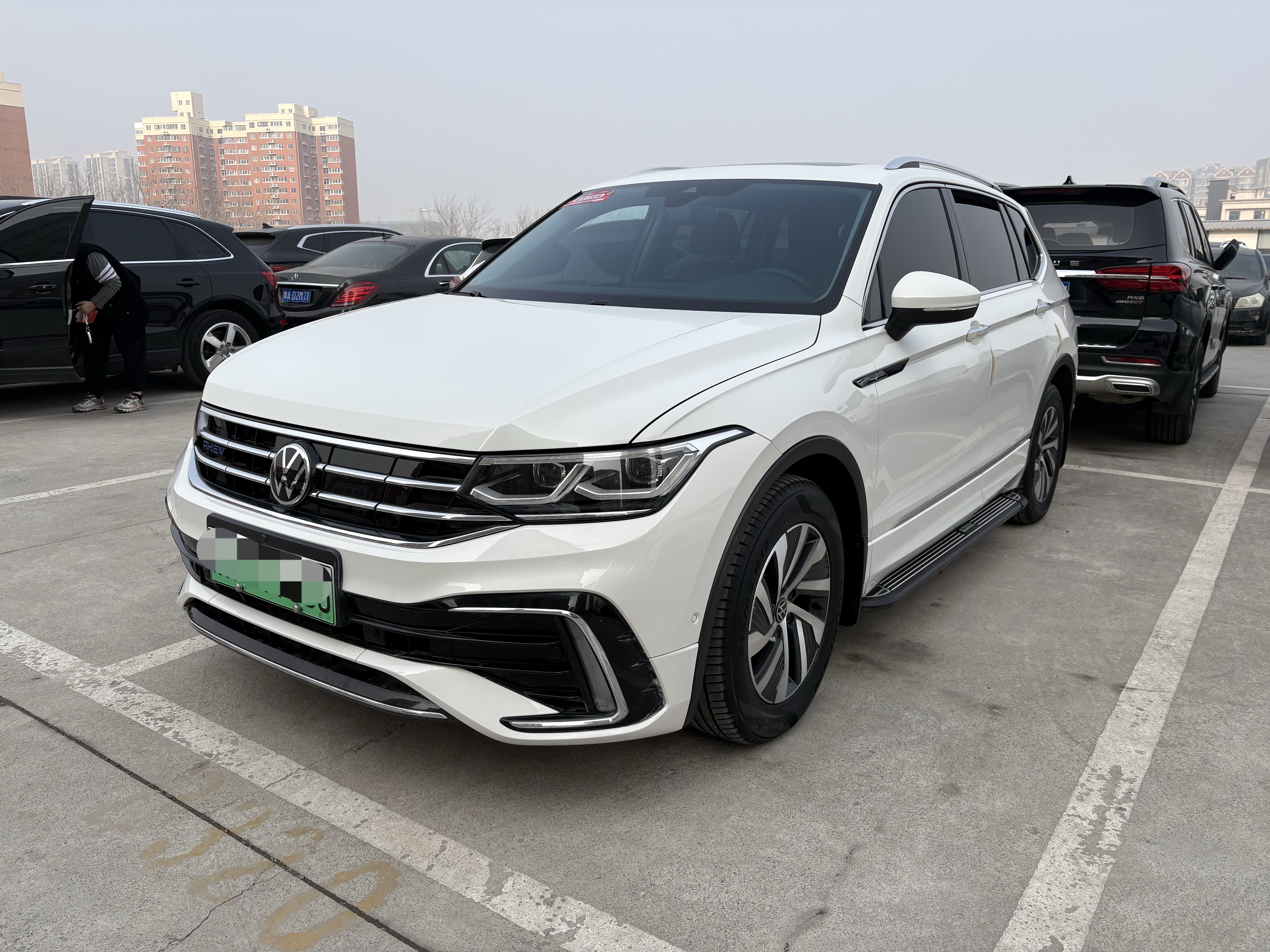 Volkswagen Tiguan L New Energy 2022 صورة سيارة #19