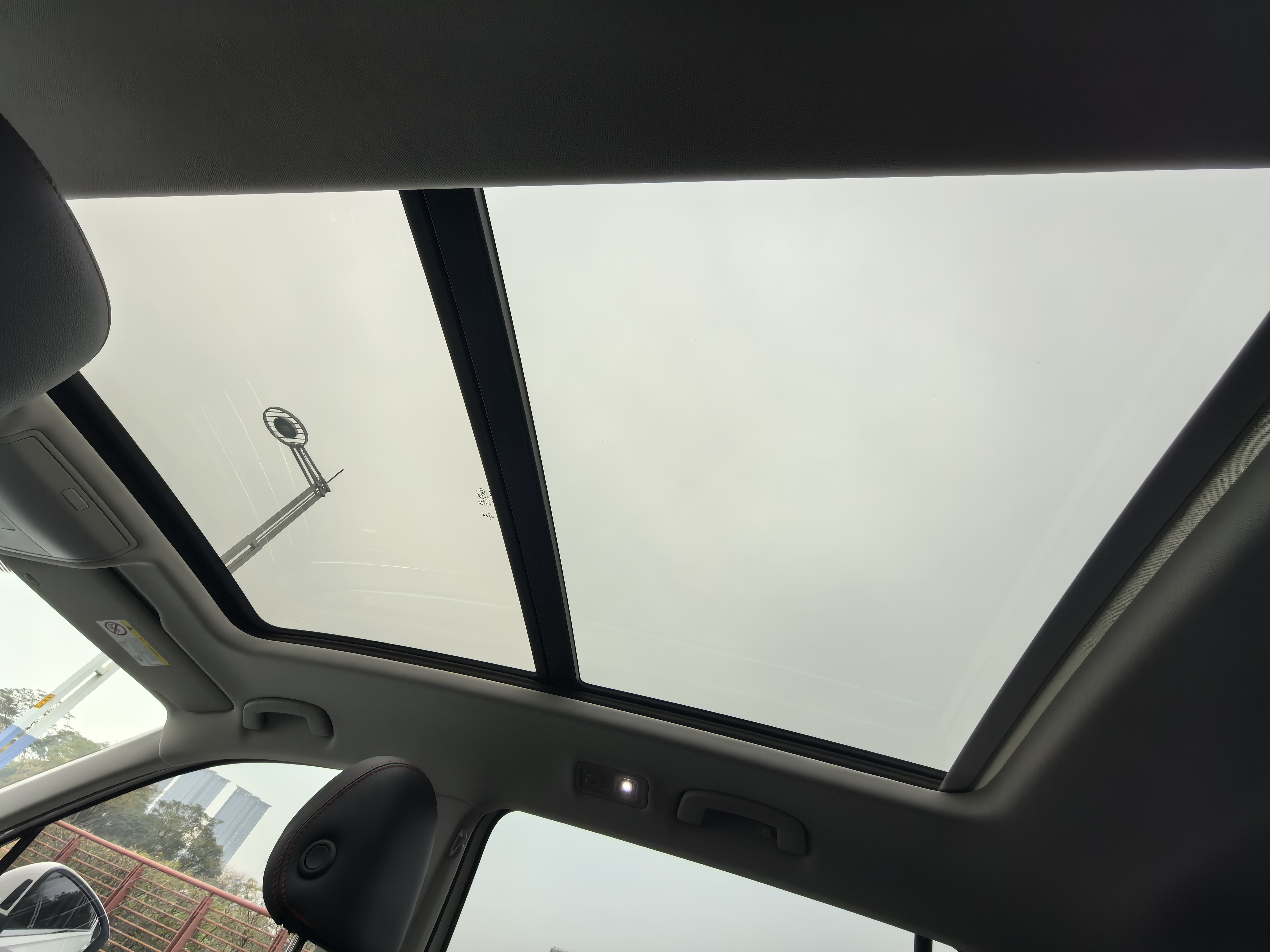 Volkswagen Tiguan L New Energy 2022 صورة سيارة #19