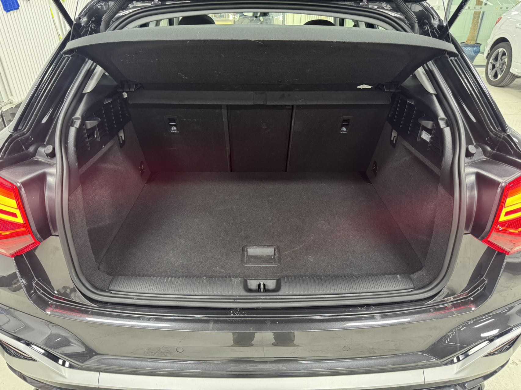 Q2L 2023 #19 Q2L 2023 car image #19