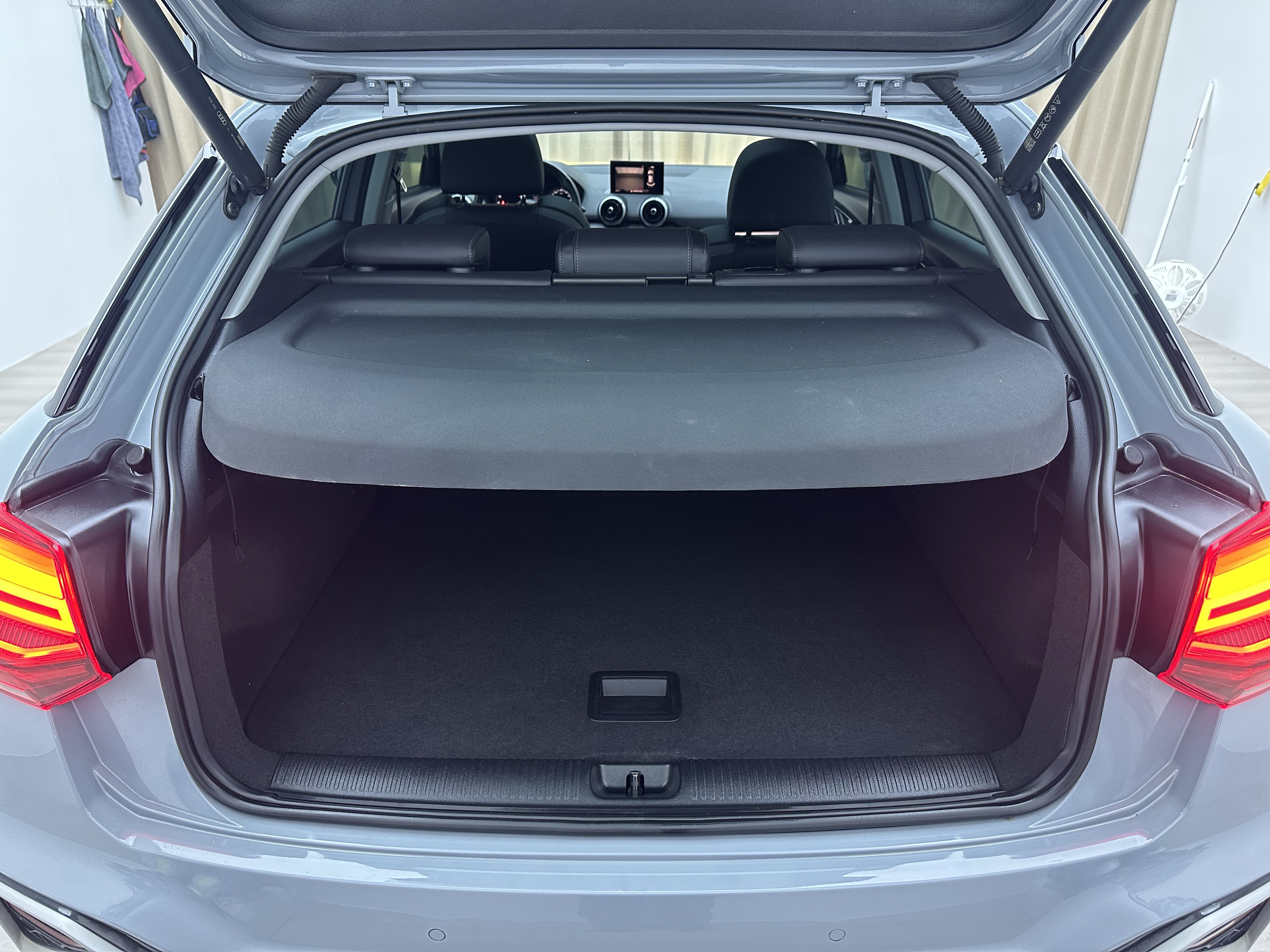 Audi Q2L 2021 car image #19