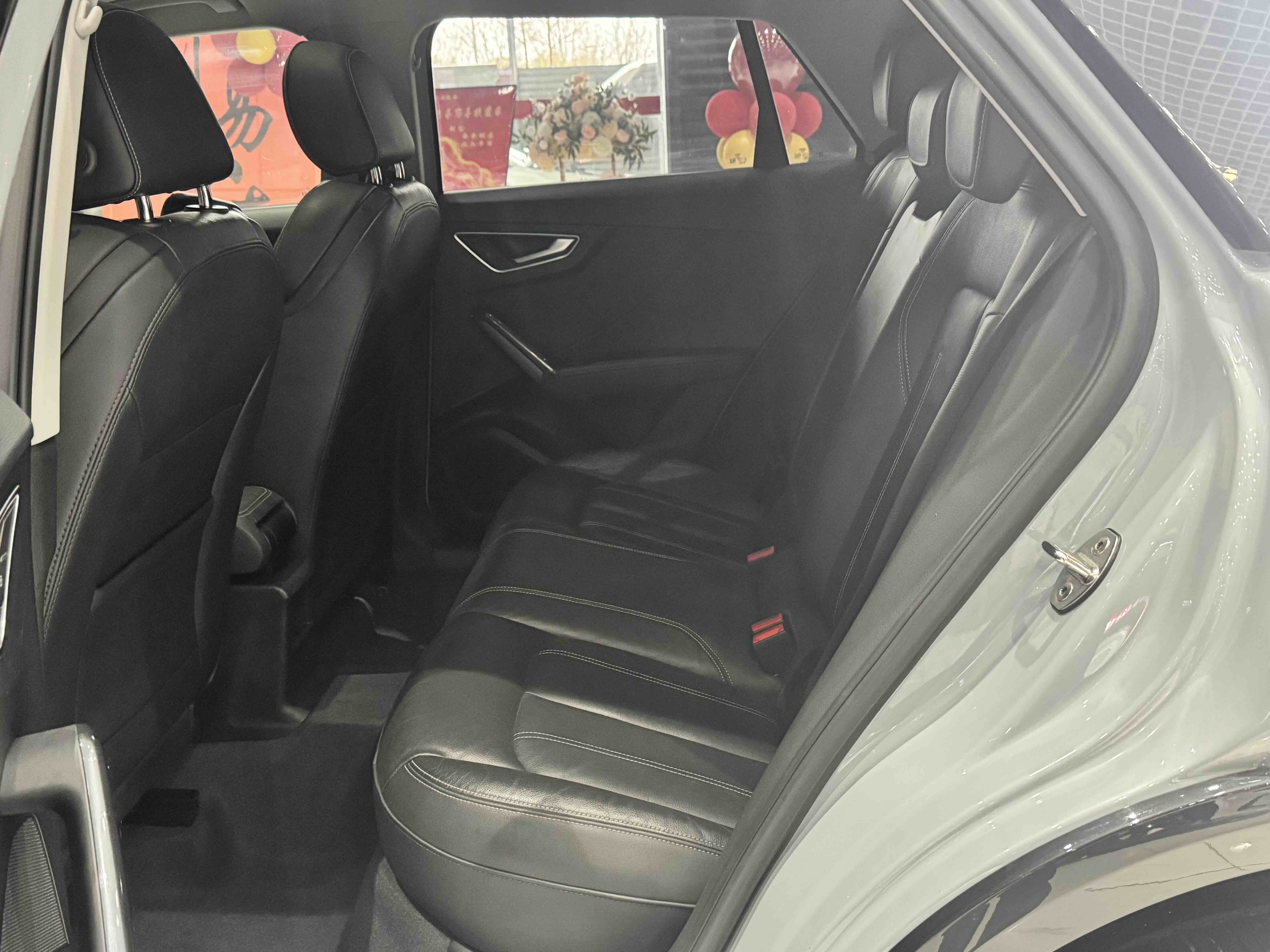 Audi Q2L 2022 imagen de coche #19