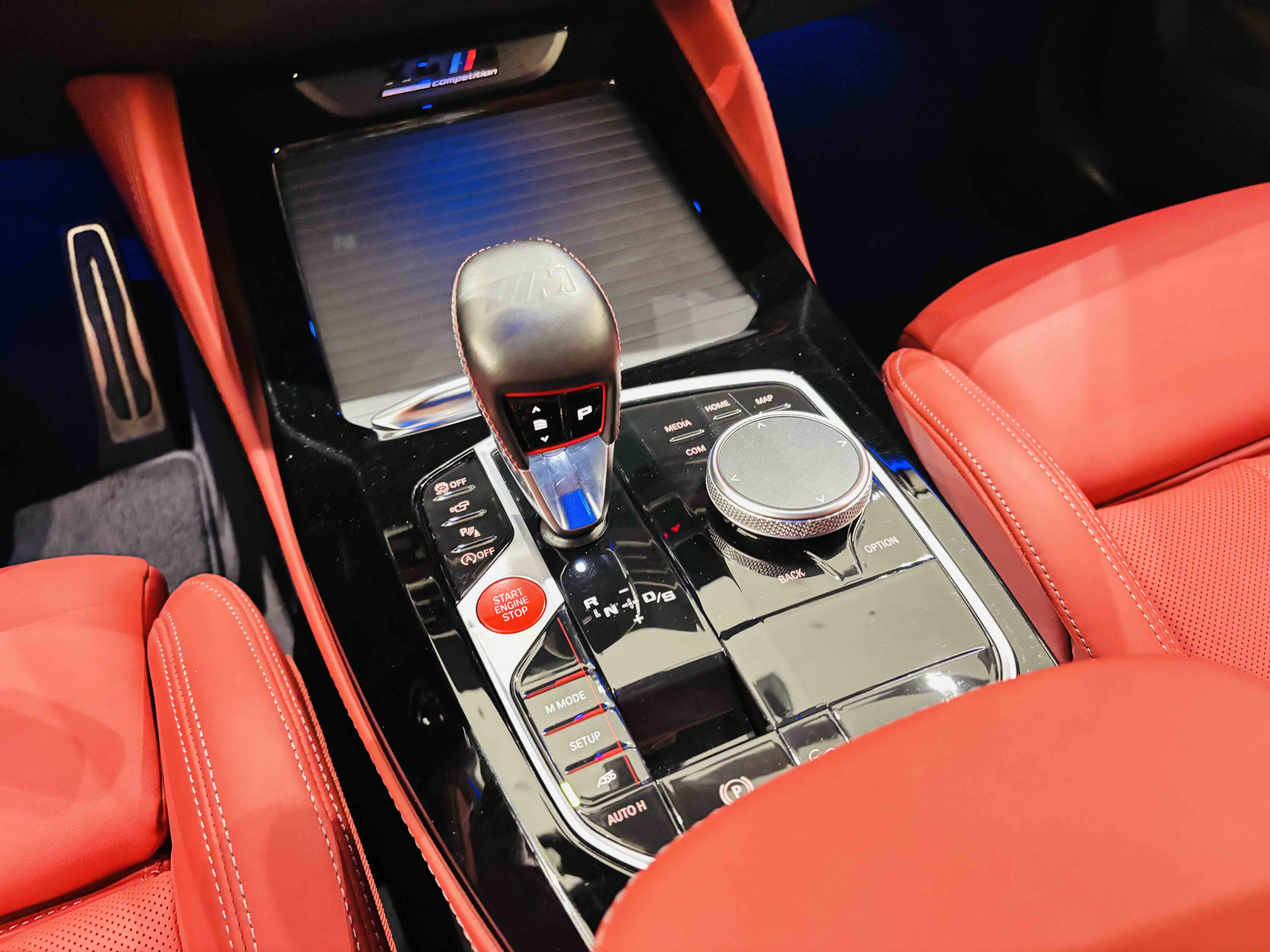 BMW X4 M 2022 car image #19