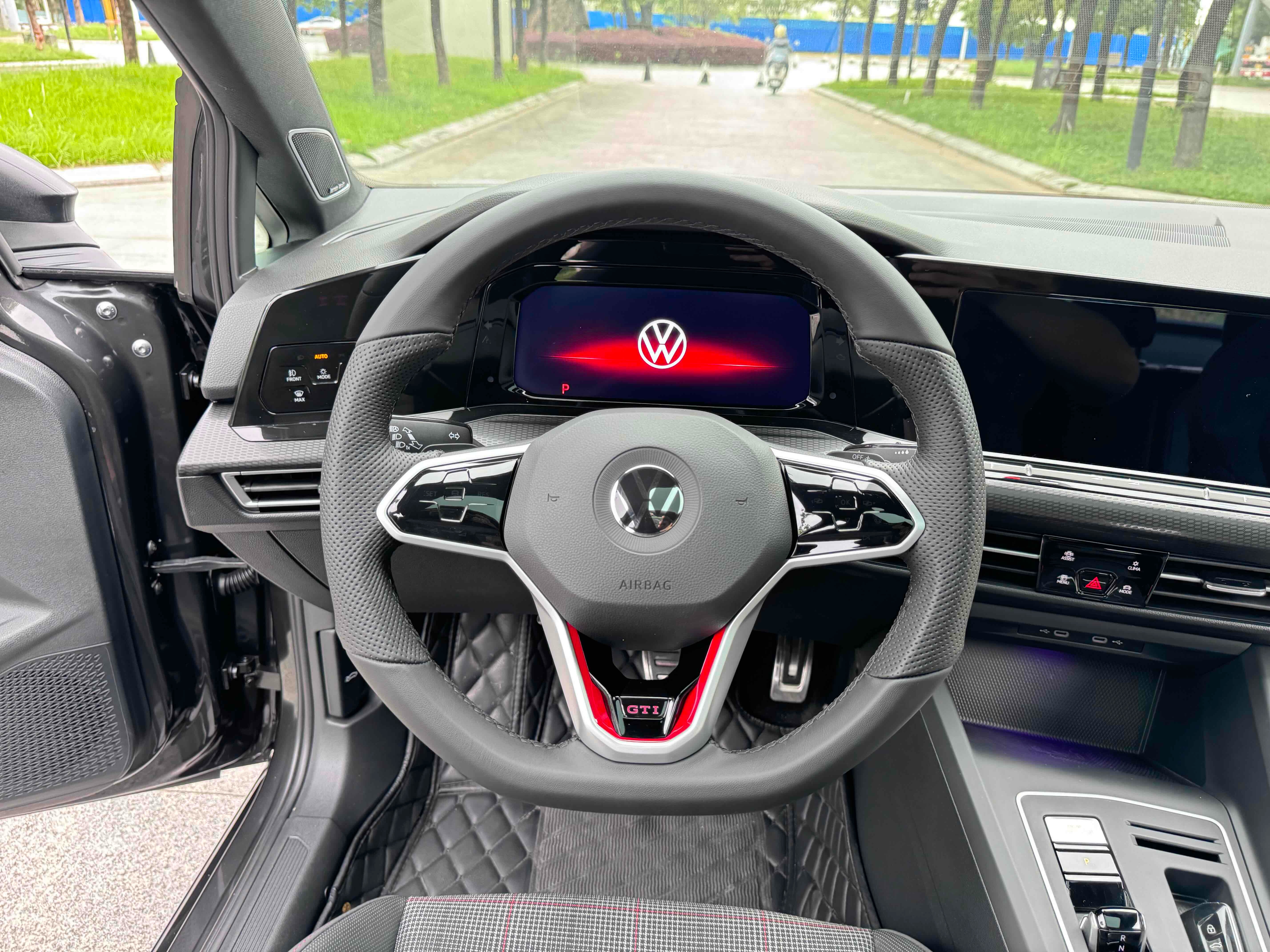 Volkswagen GolfGTI 2022 #19 Volkswagen GolfGTI 2022 car image #19