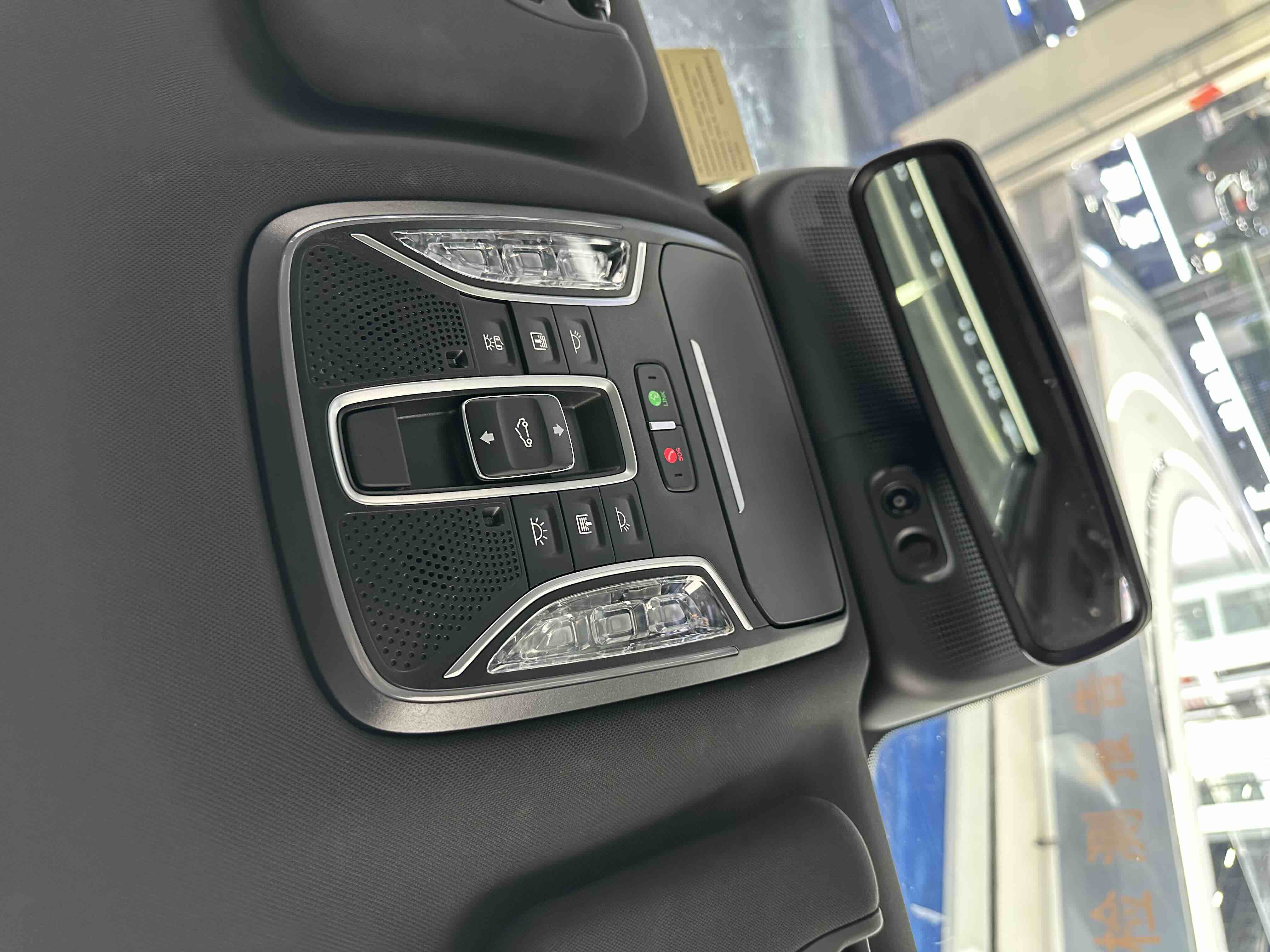 GAC Trumpchi GS8 2023 car image #19