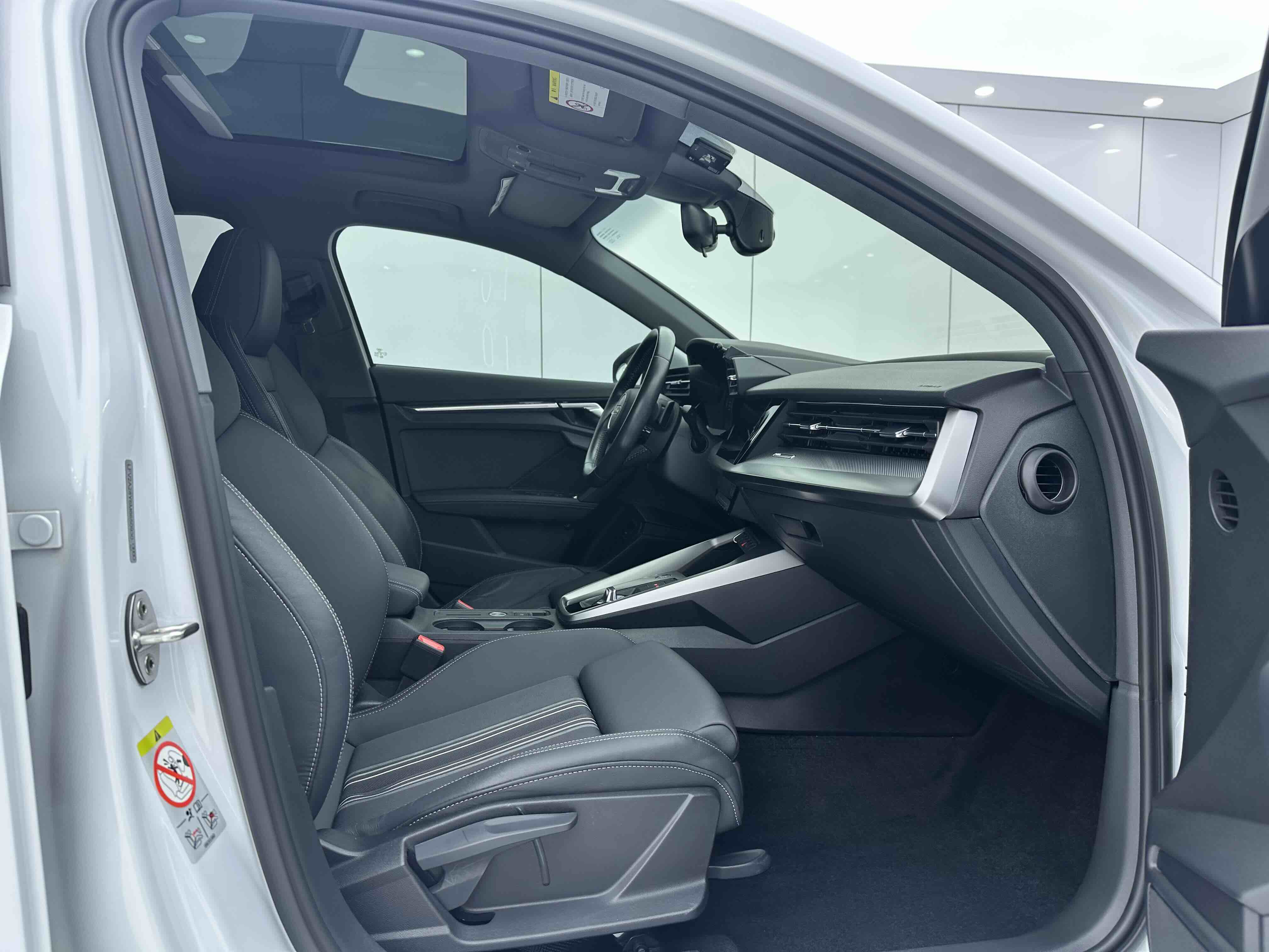 Audi A3 2021 car image #19