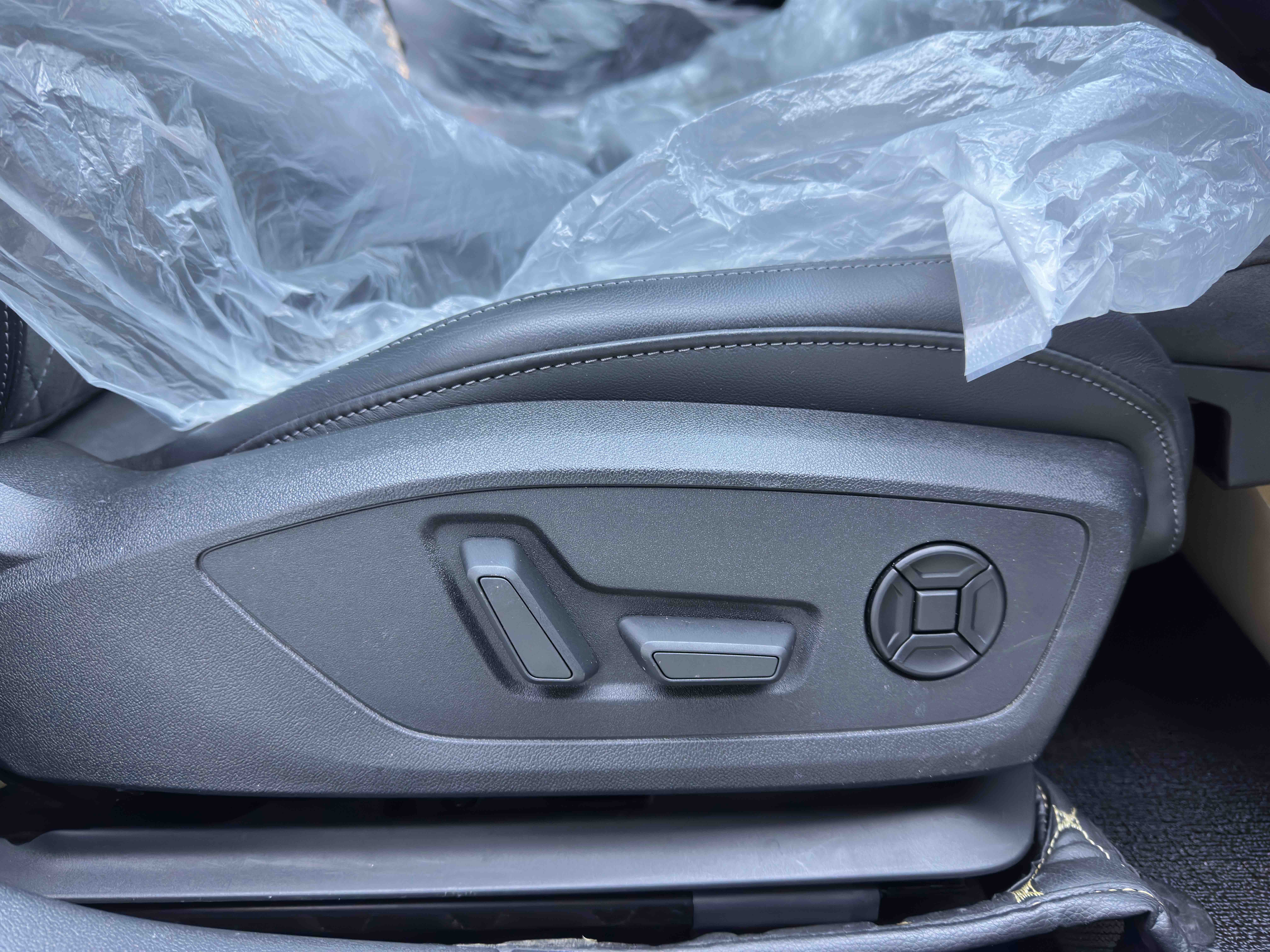 2023 #19 2023 immagine di auto #19