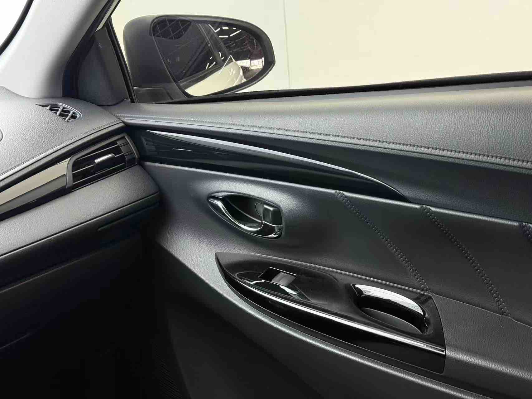Yaris L Zhixuan 2023 car image #19