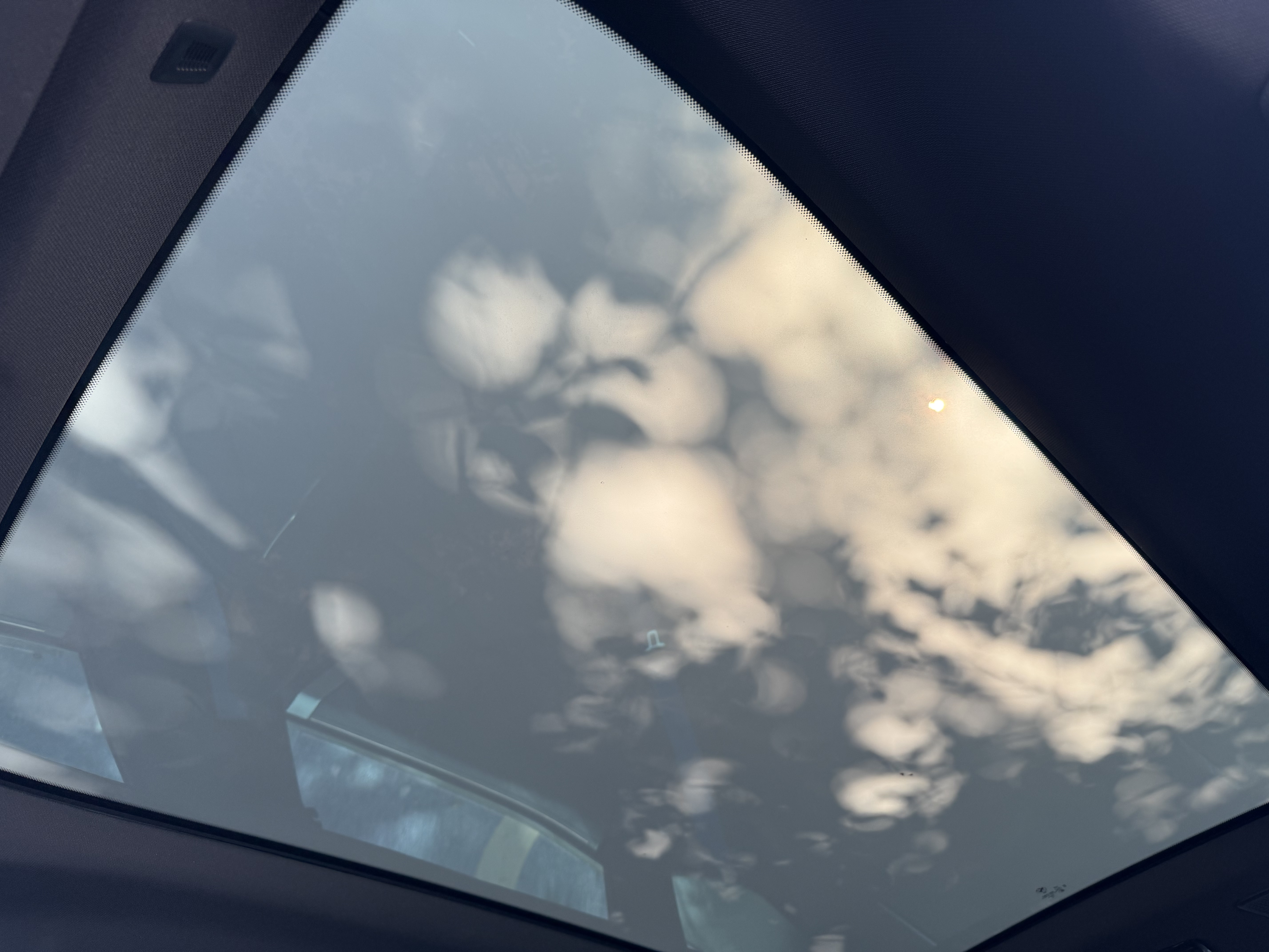 BMW iX M60 2023 car image #19