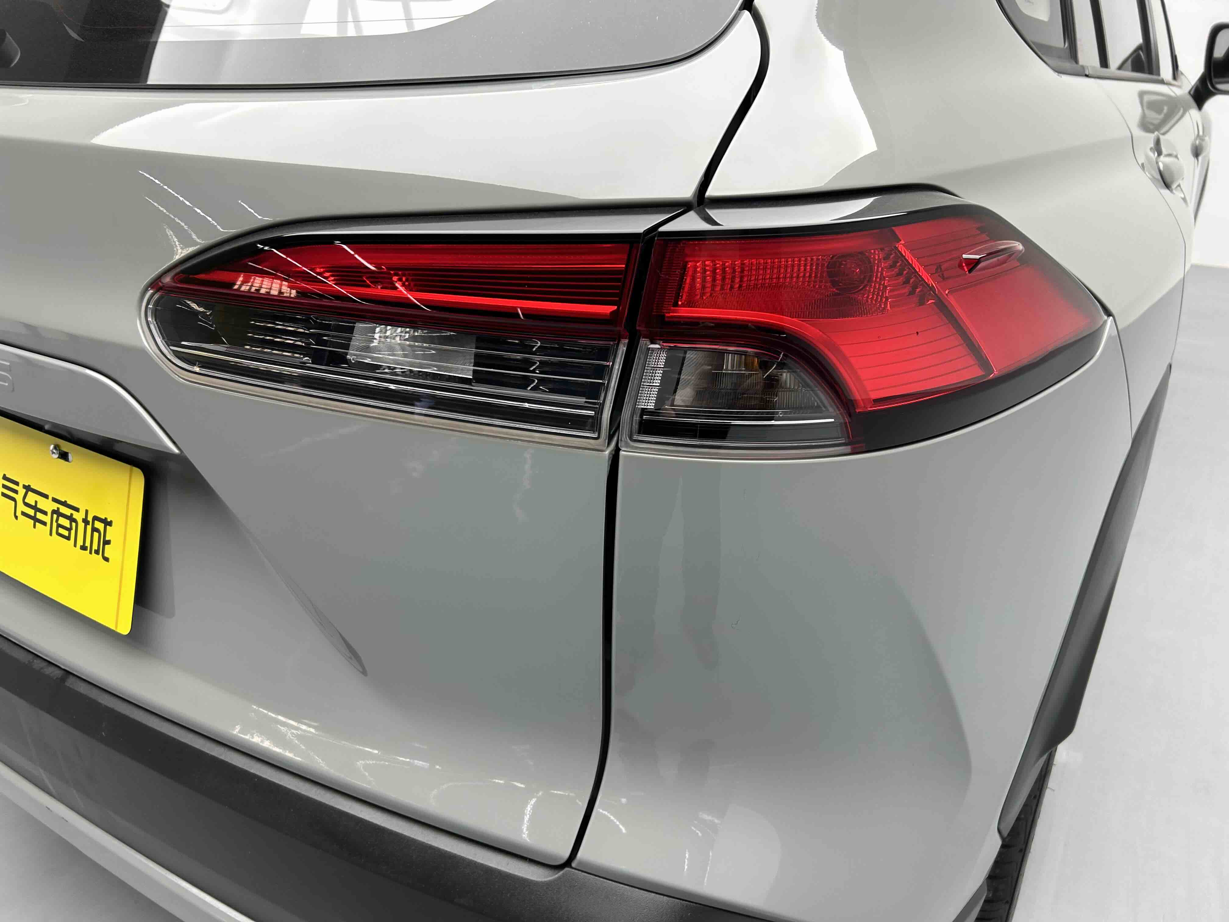 Corolla Cross 2022 #19 Corolla Cross 2022 car image #19
