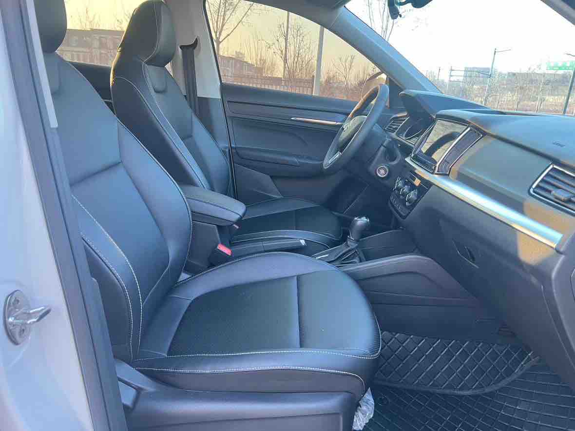 Skoda Kamiq 2022 #19 Skoda Kamiq 2022 car image #19