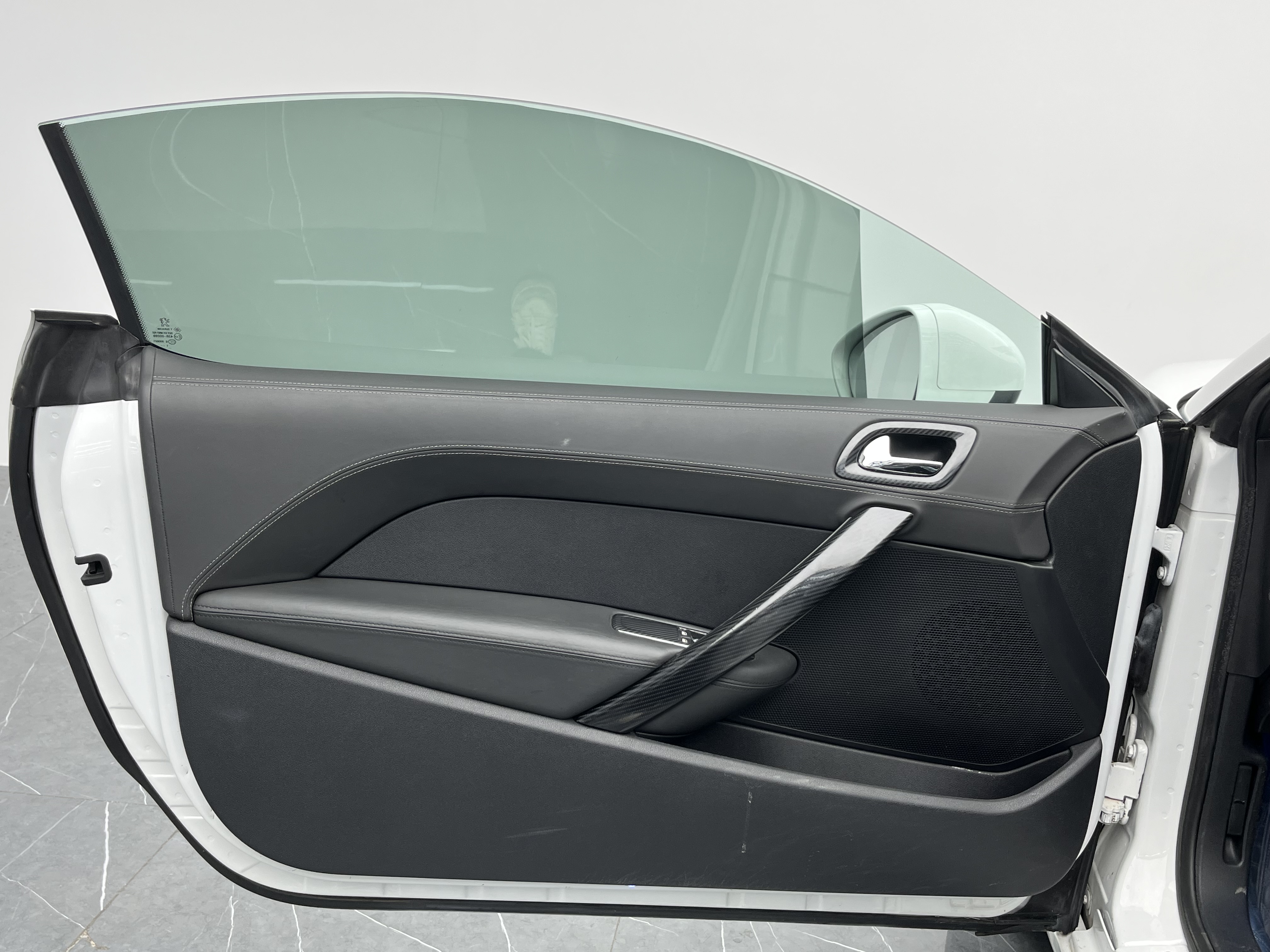 Peugeot RCZ 2012 صورة سيارة #19