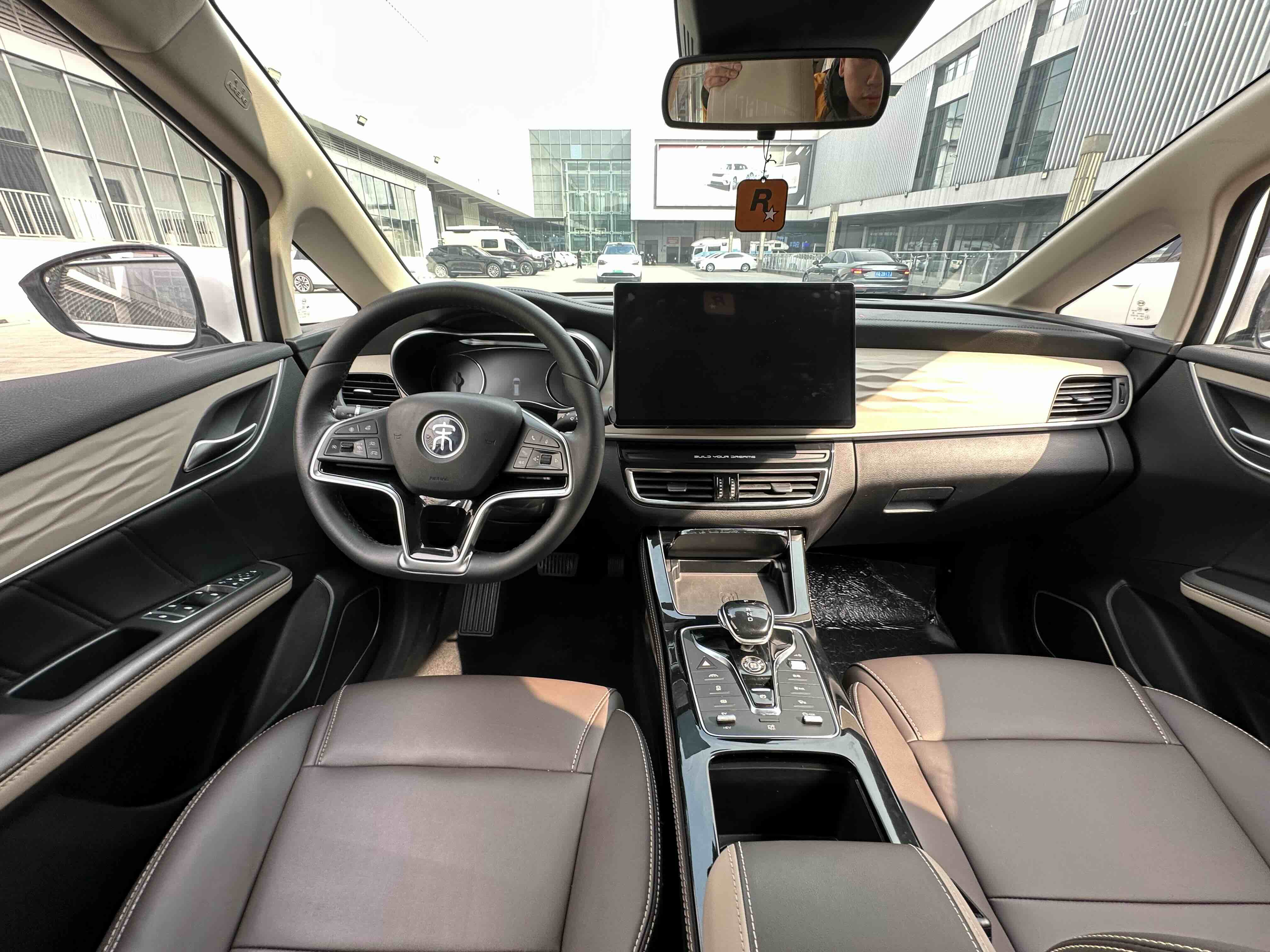 BYD Song MAX New Energy 2022 car image #19