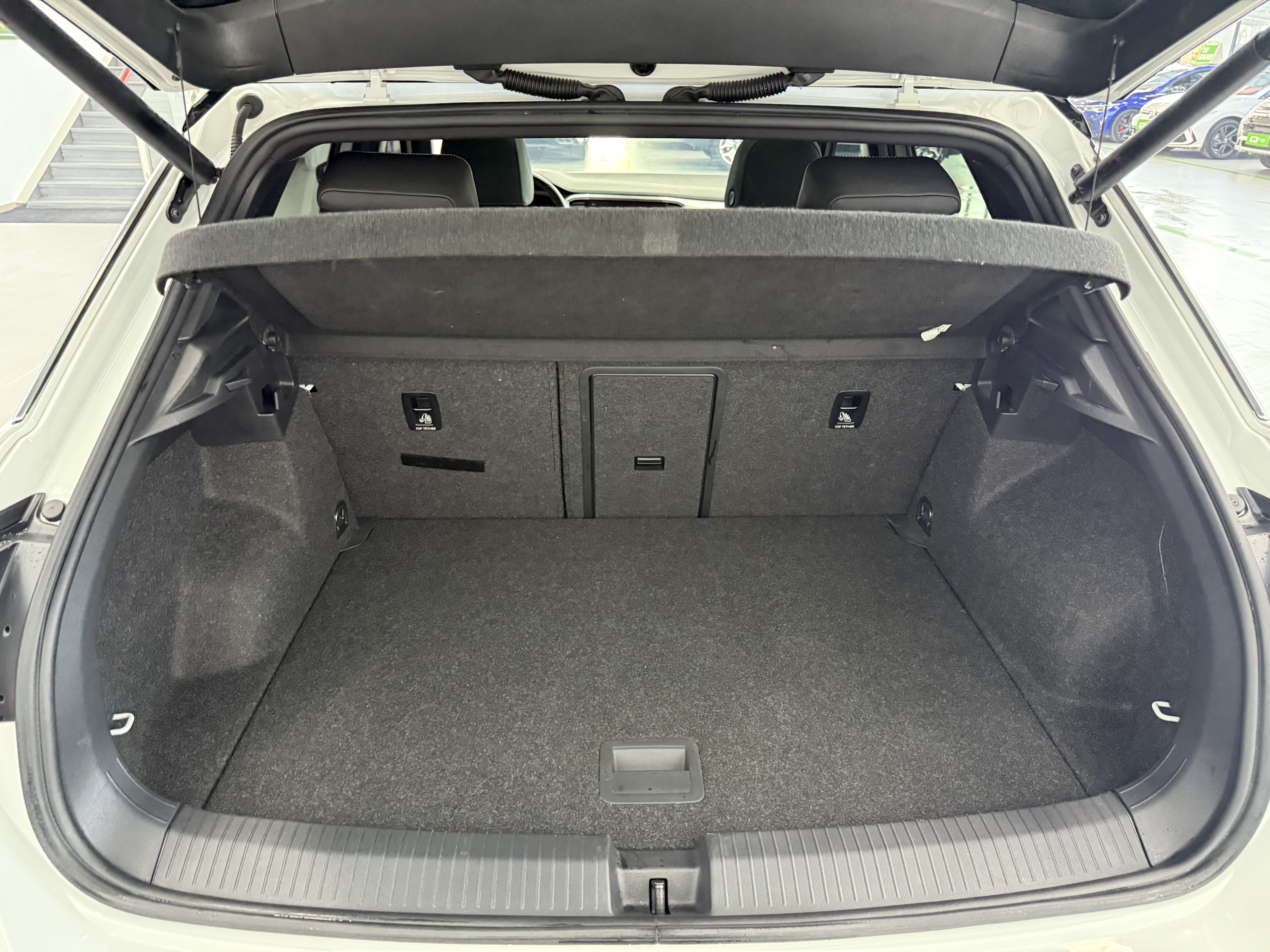 Volkswagen T-Roc 2022 car image #19