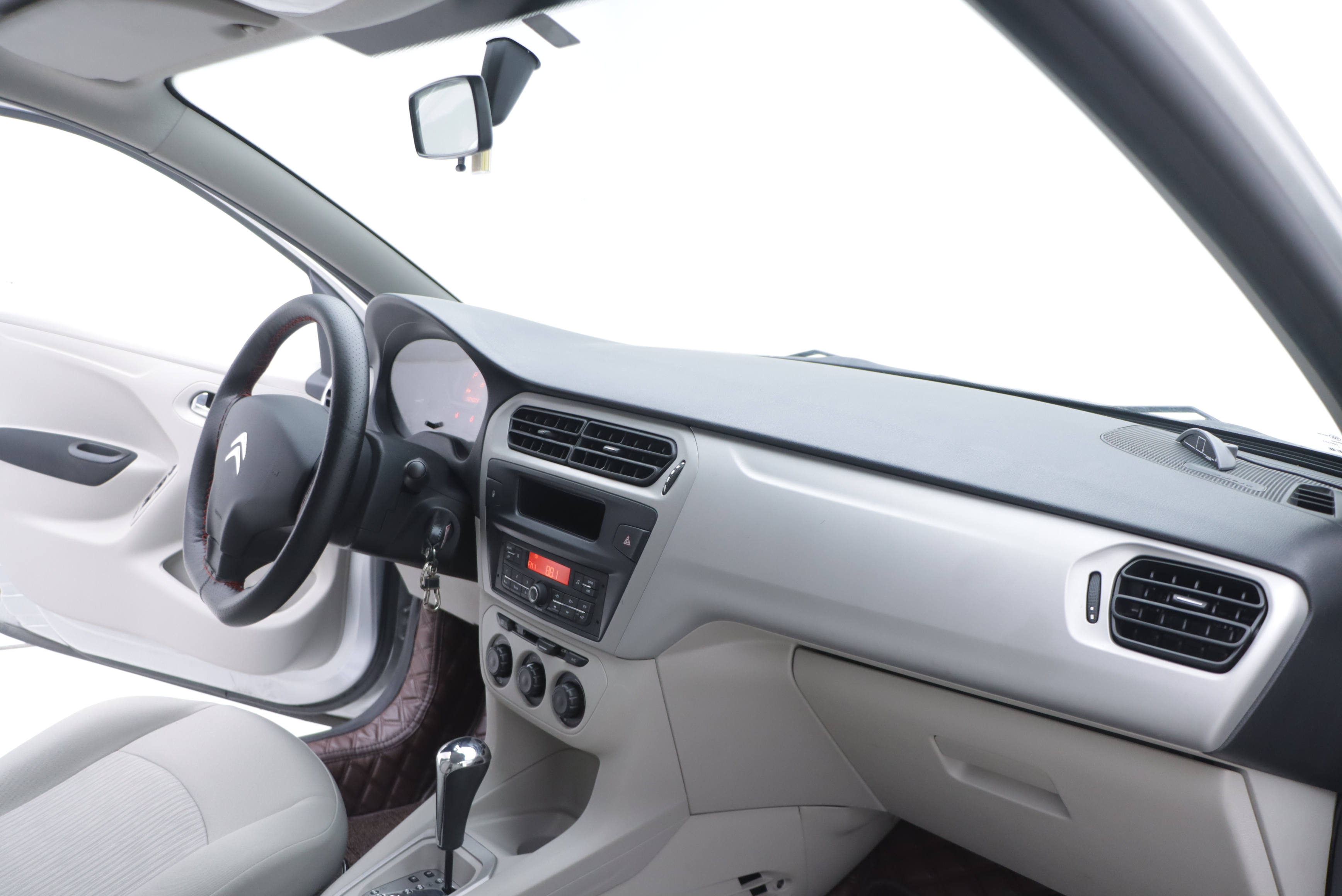 Citroen C-Elysée 2015 #19 Citroen C-Elysée 2015 car image #19